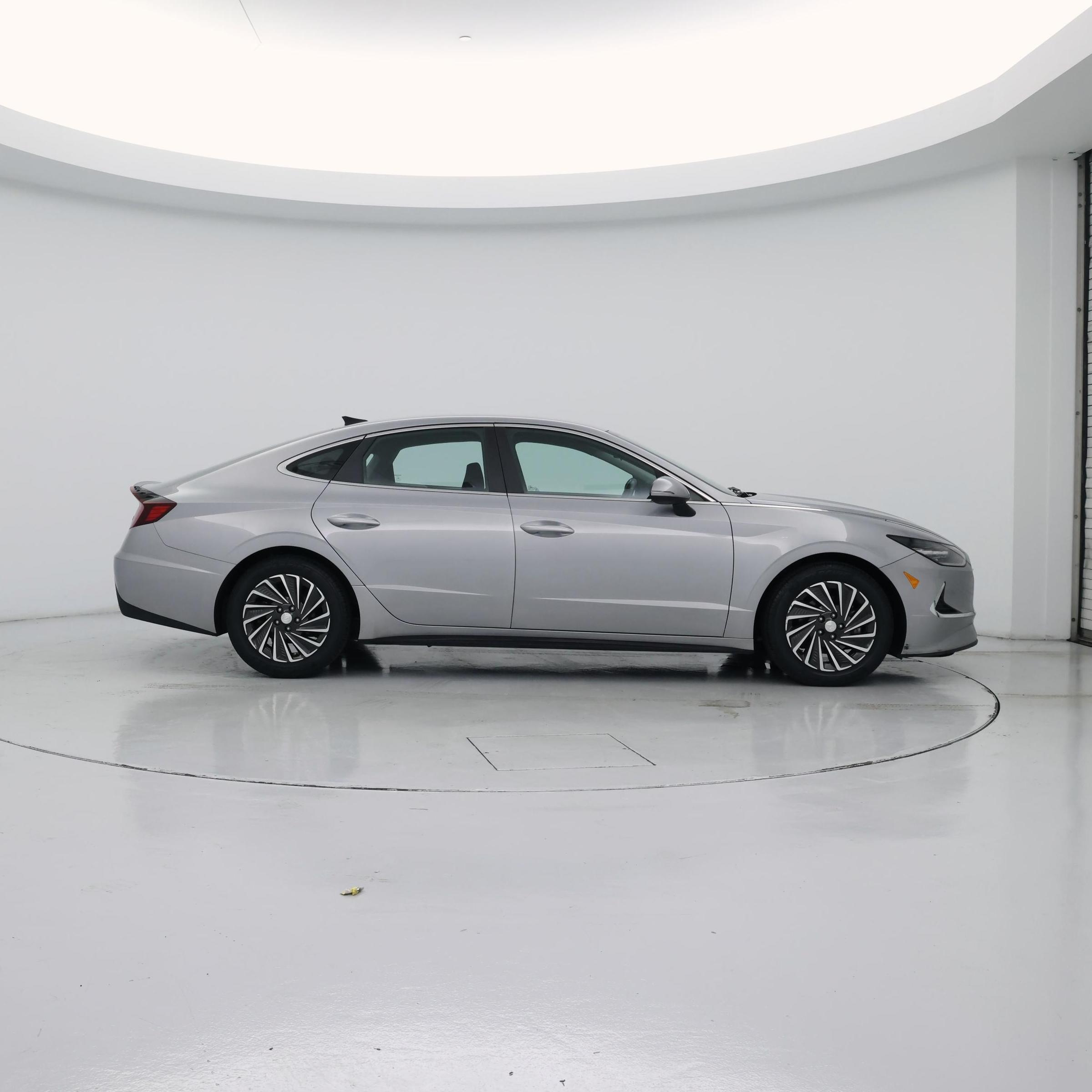 Thumbnail: 2023 Hyundai Sonata - 7