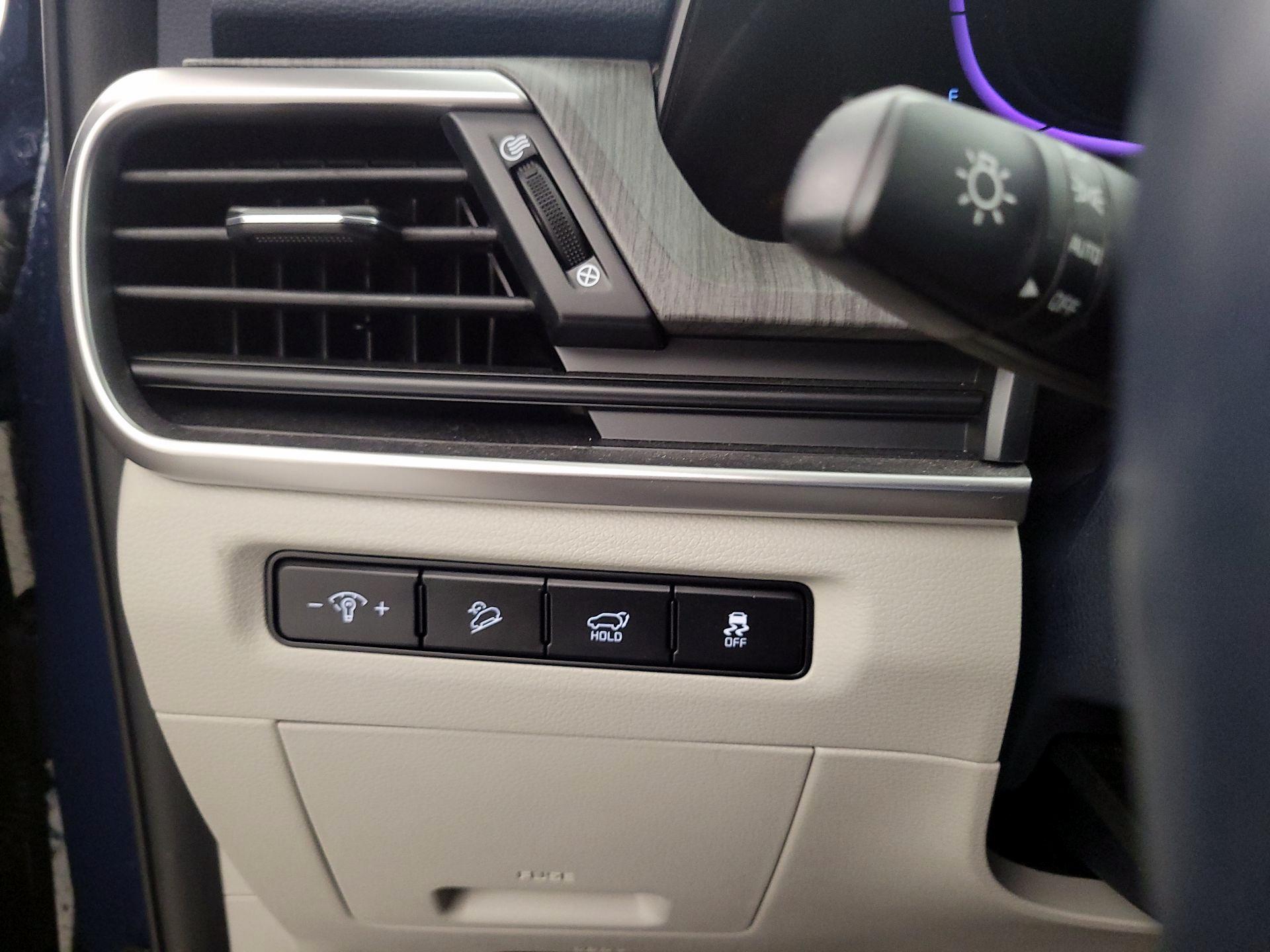 Thumbnail: 2024 Kia Telluride - 11