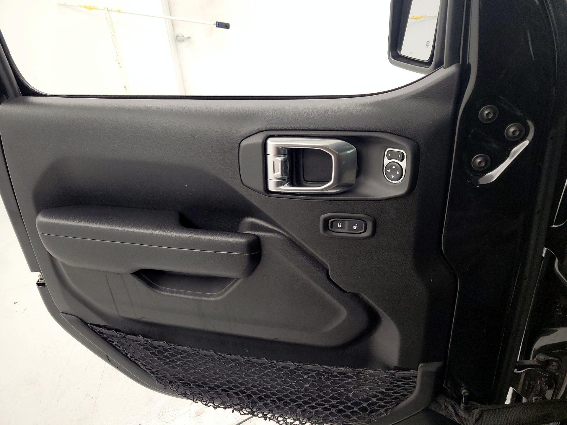 Thumbnail: 2024 Jeep Wrangler - 12