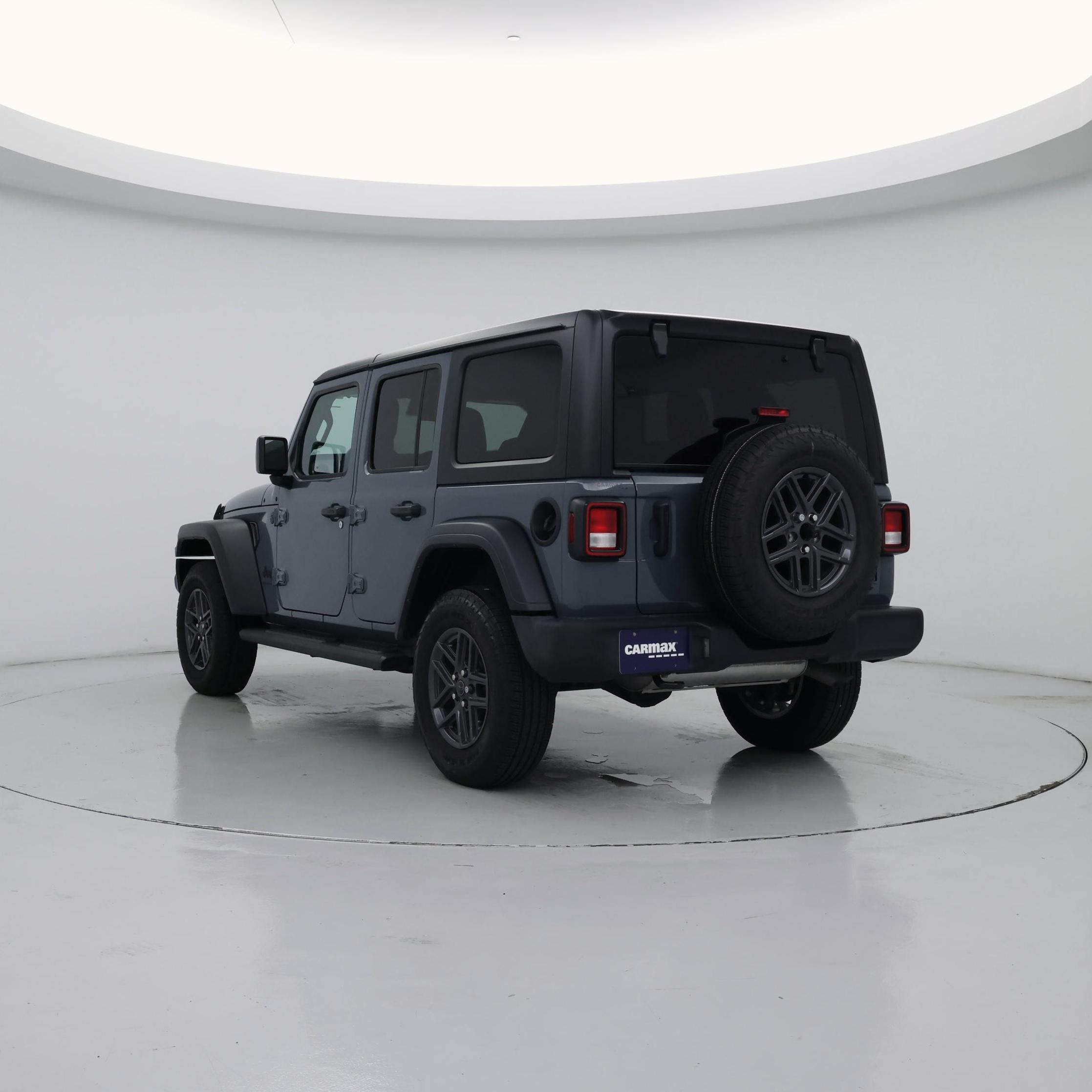 Thumbnail: 2024 Jeep Wrangler - 2
