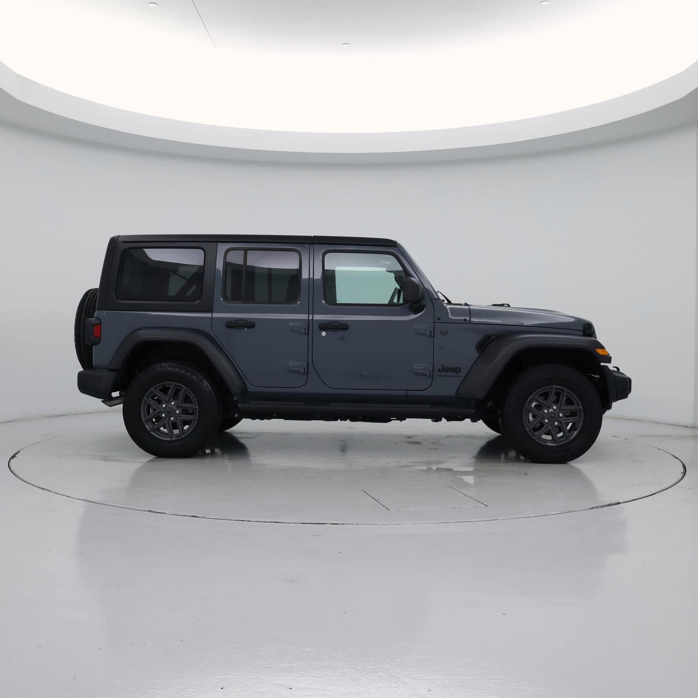 Thumbnail: 2024 Jeep Wrangler - 7