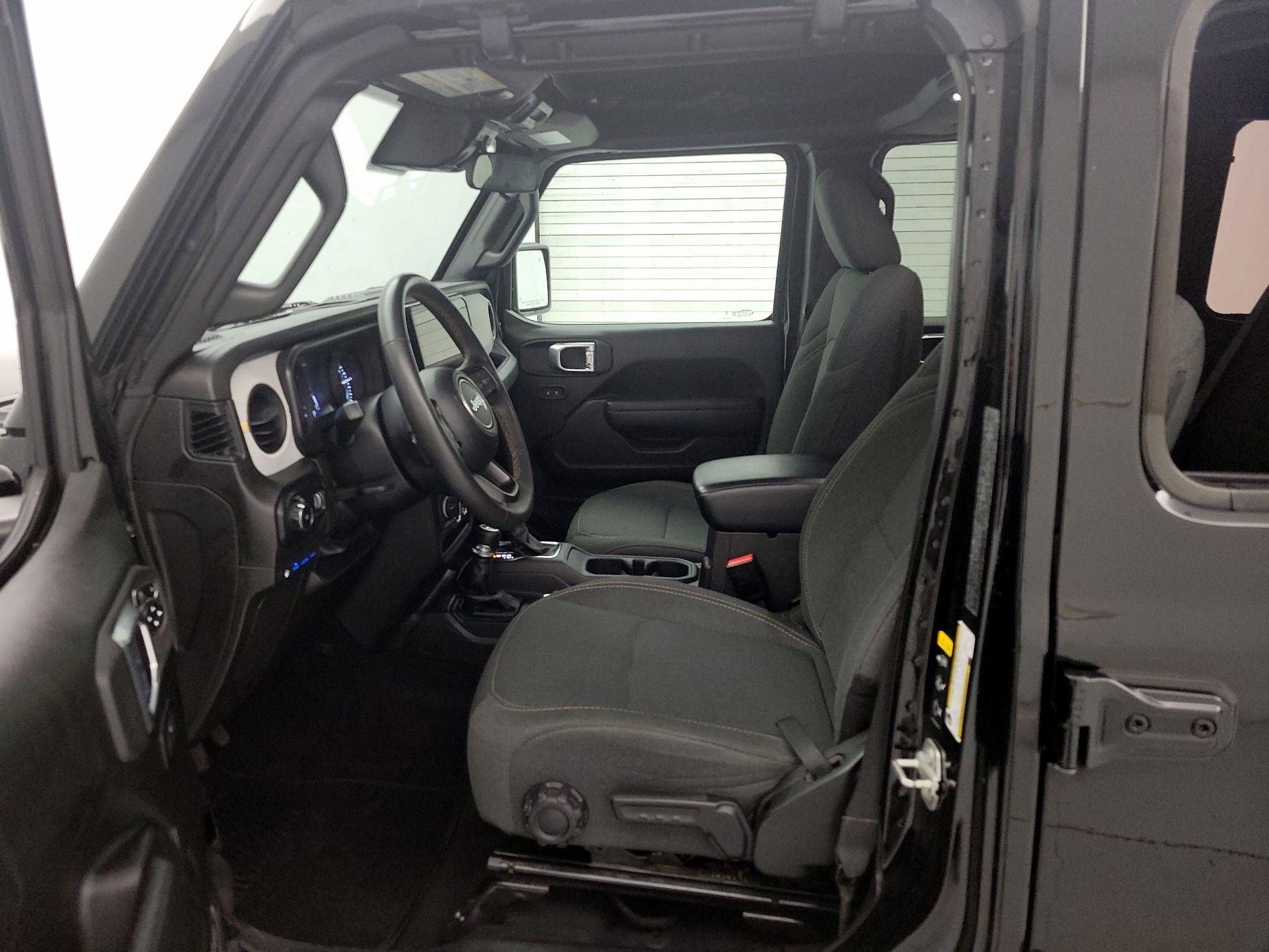Thumbnail: 2024 Jeep Wrangler - 11
