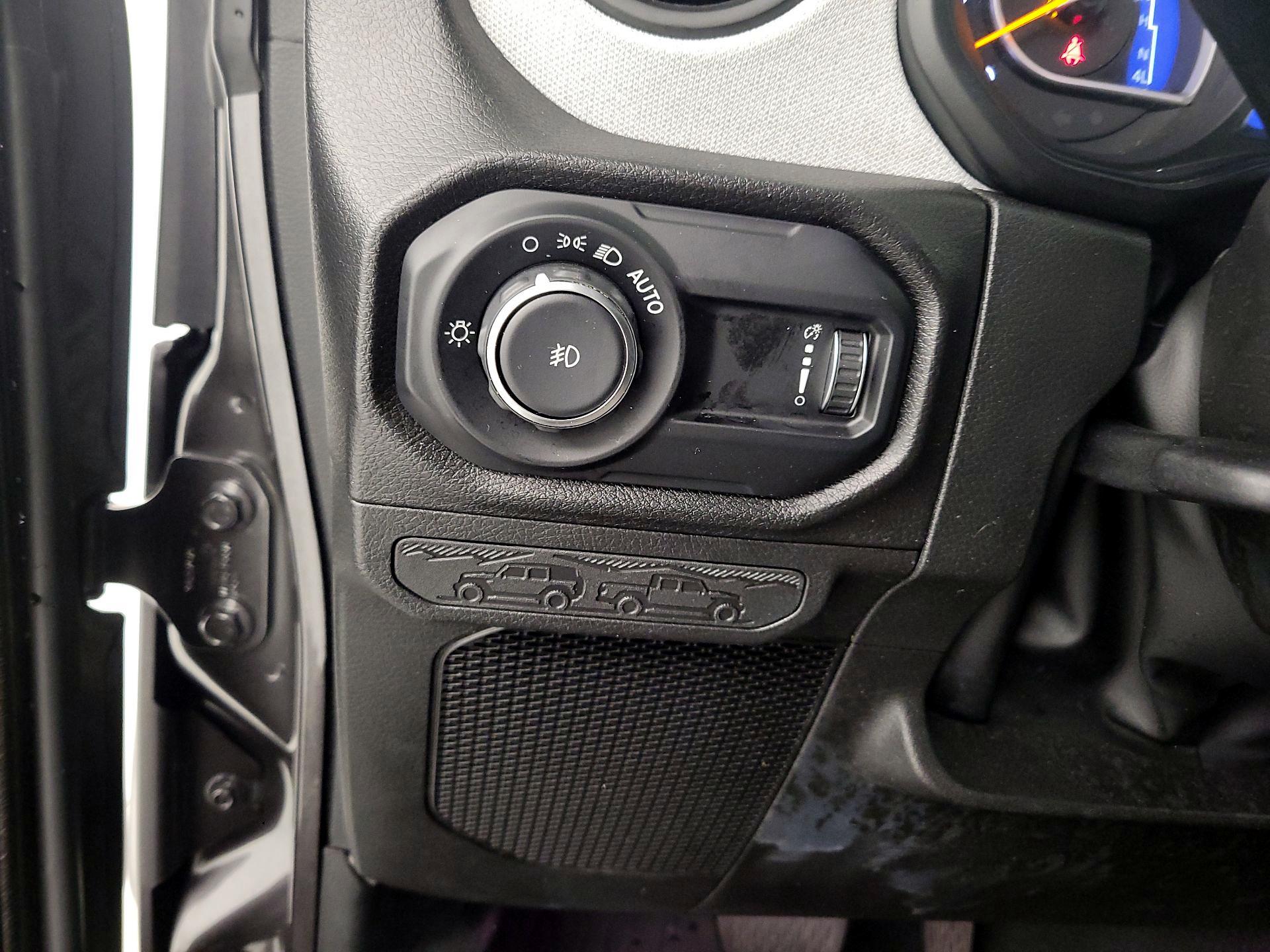 Thumbnail: 2024 Jeep Wrangler - 13