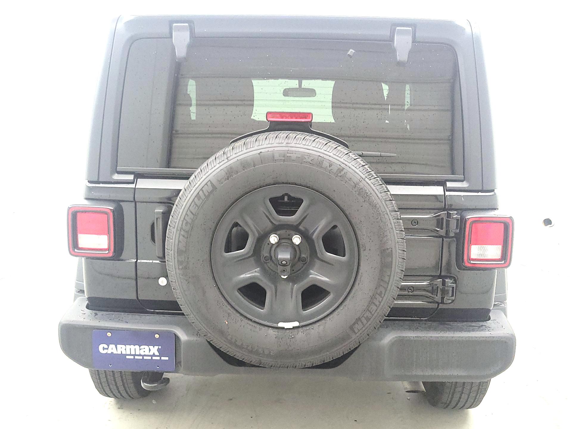 Thumbnail: 2022 Jeep Wrangler - 6