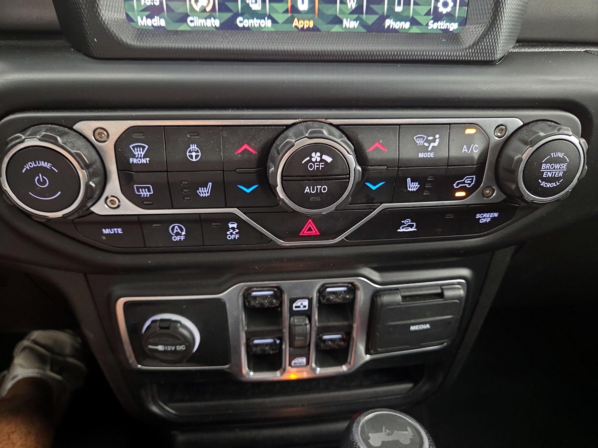 Thumbnail: 2023 Jeep Wrangler - 16