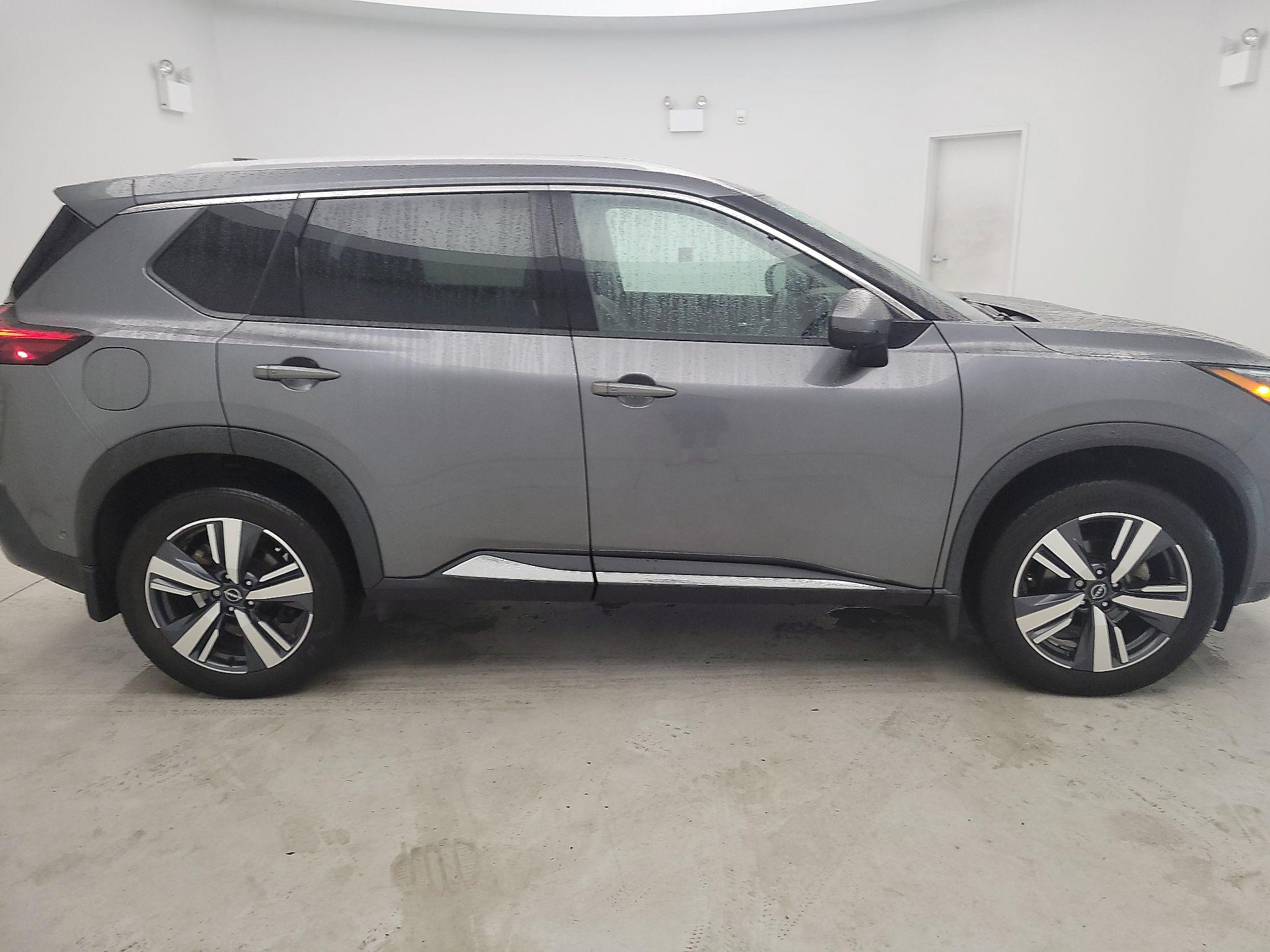 Thumbnail: 2022 Nissan Rogue - 4