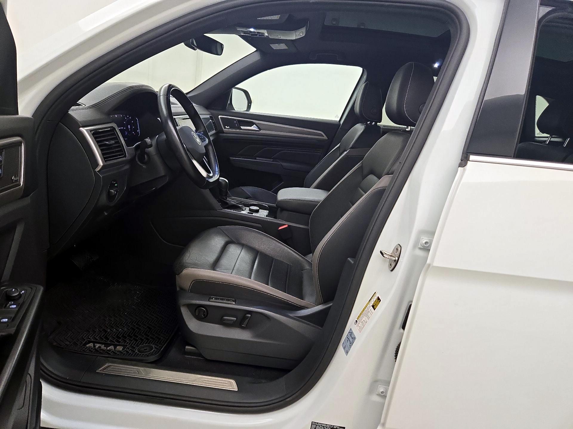 Thumbnail: 2020 Volkswagen Atlas - 11