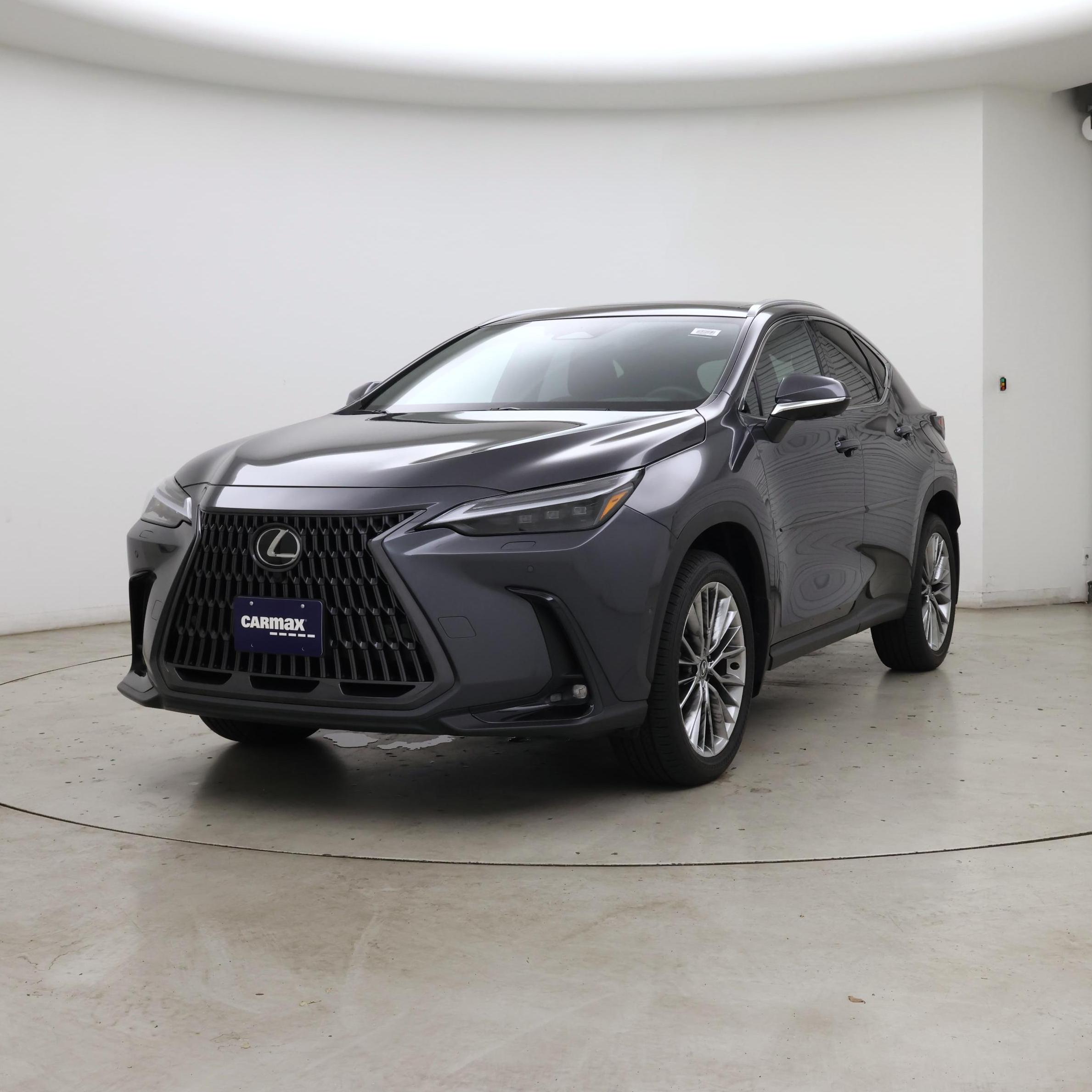 Thumbnail: 2025 Lexus NX - 4