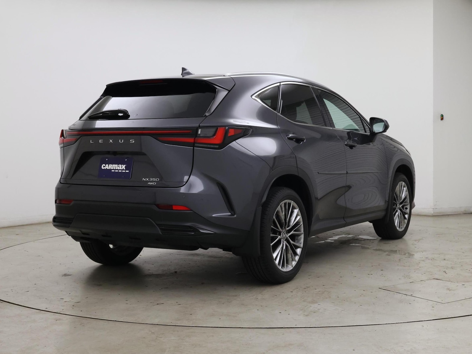 2025 Lexus NX 350 - Photo 9