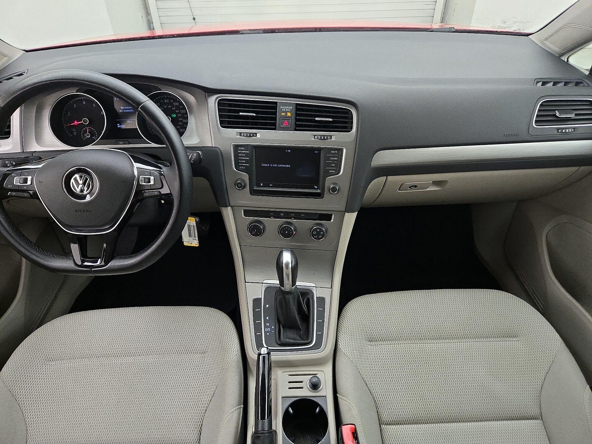 Thumbnail: 2016 Volkswagen Golf - 9