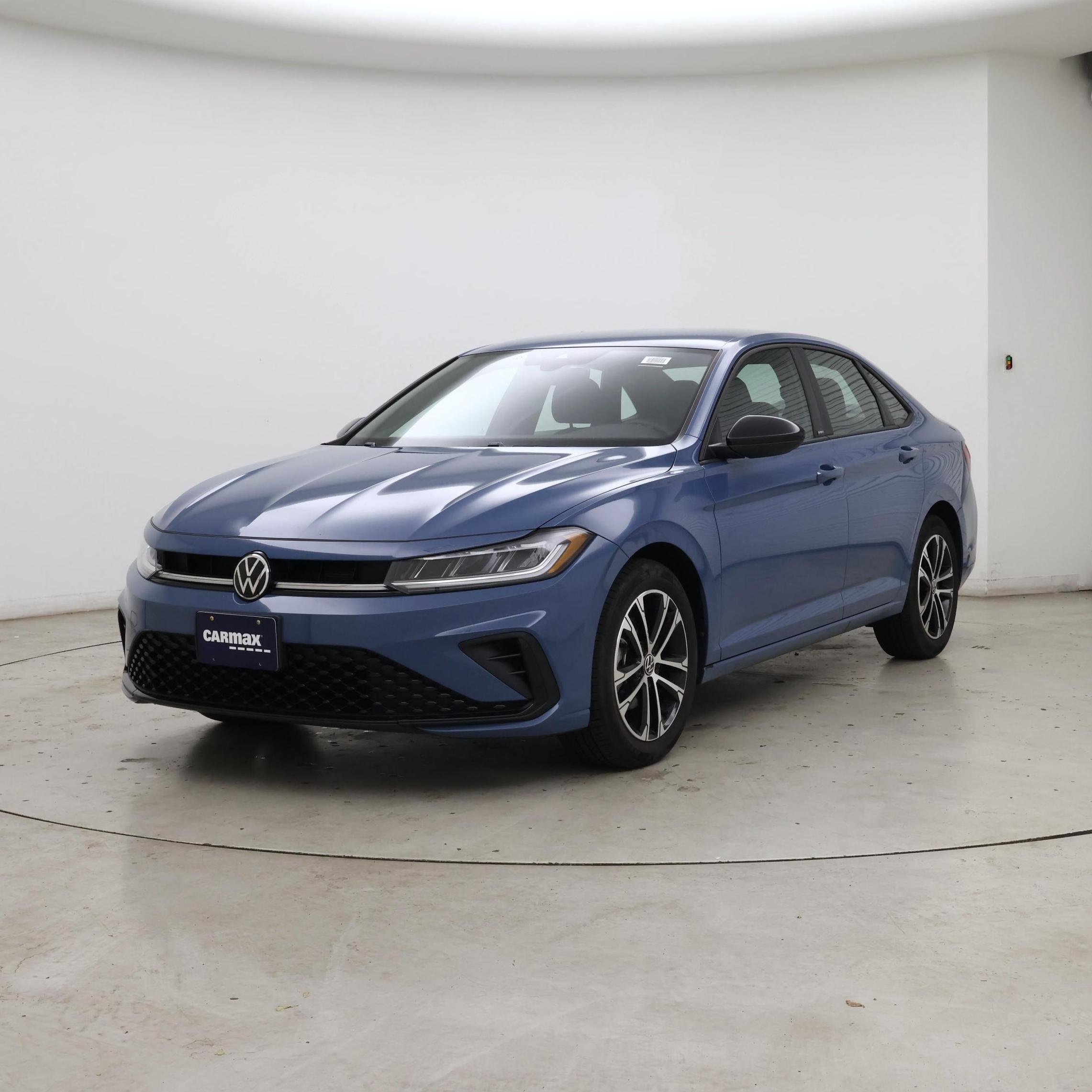 Thumbnail: 2025 Volkswagen Jetta - 4