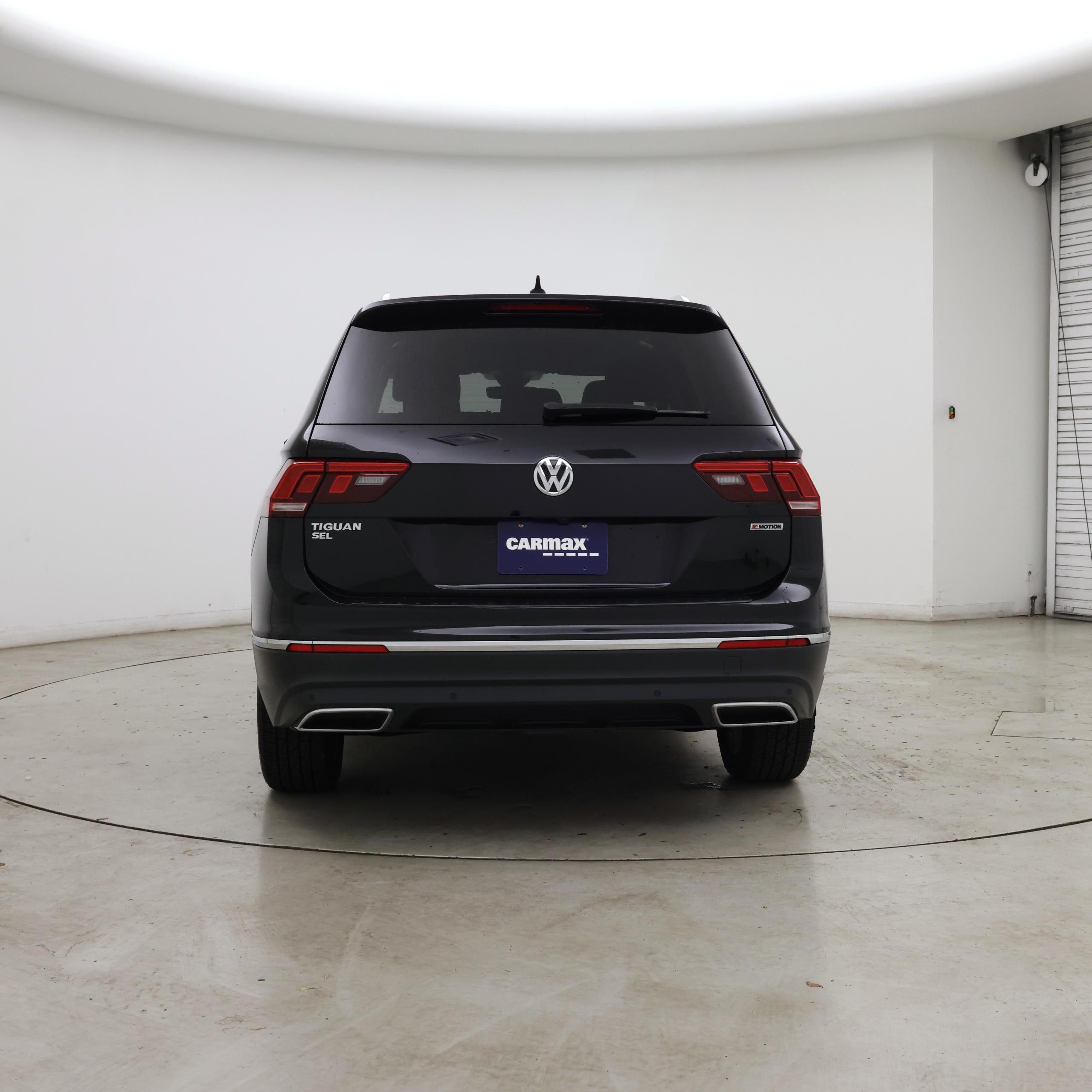 Thumbnail: 2021 Volkswagen Tiguan - 6