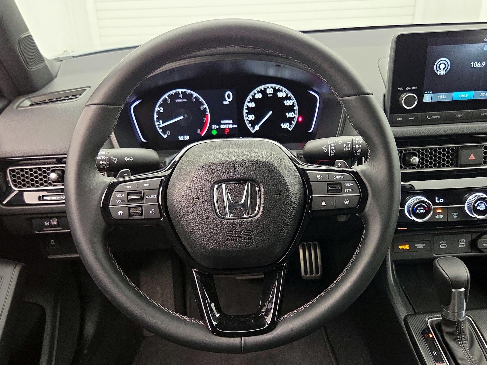 2026 Honda Civic Hatchback Sport - Photo 11