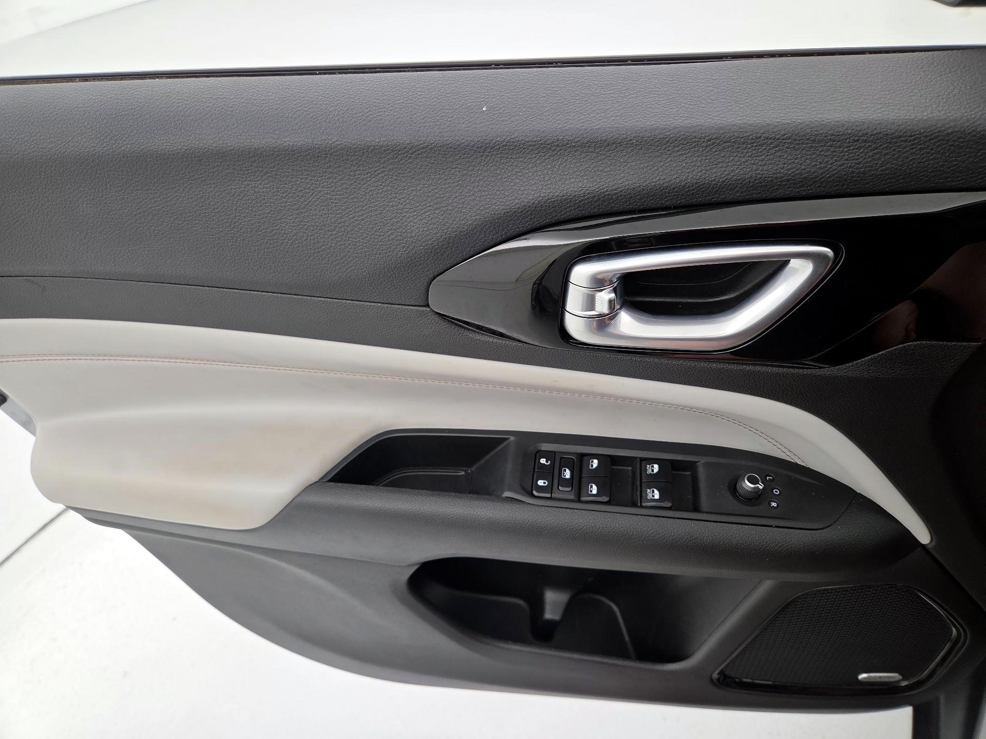Thumbnail: 2023 Jeep Compass - 12