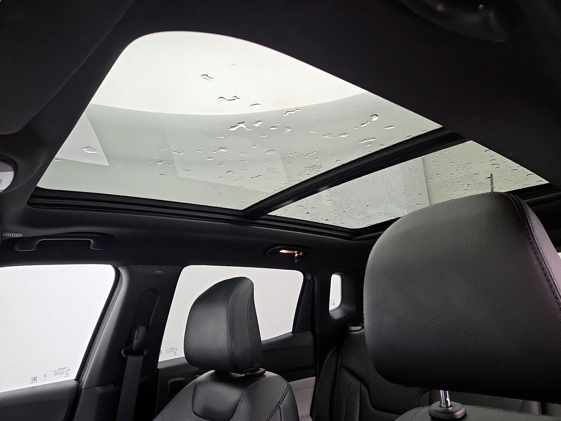 Thumbnail: 2023 Jeep Compass - 19