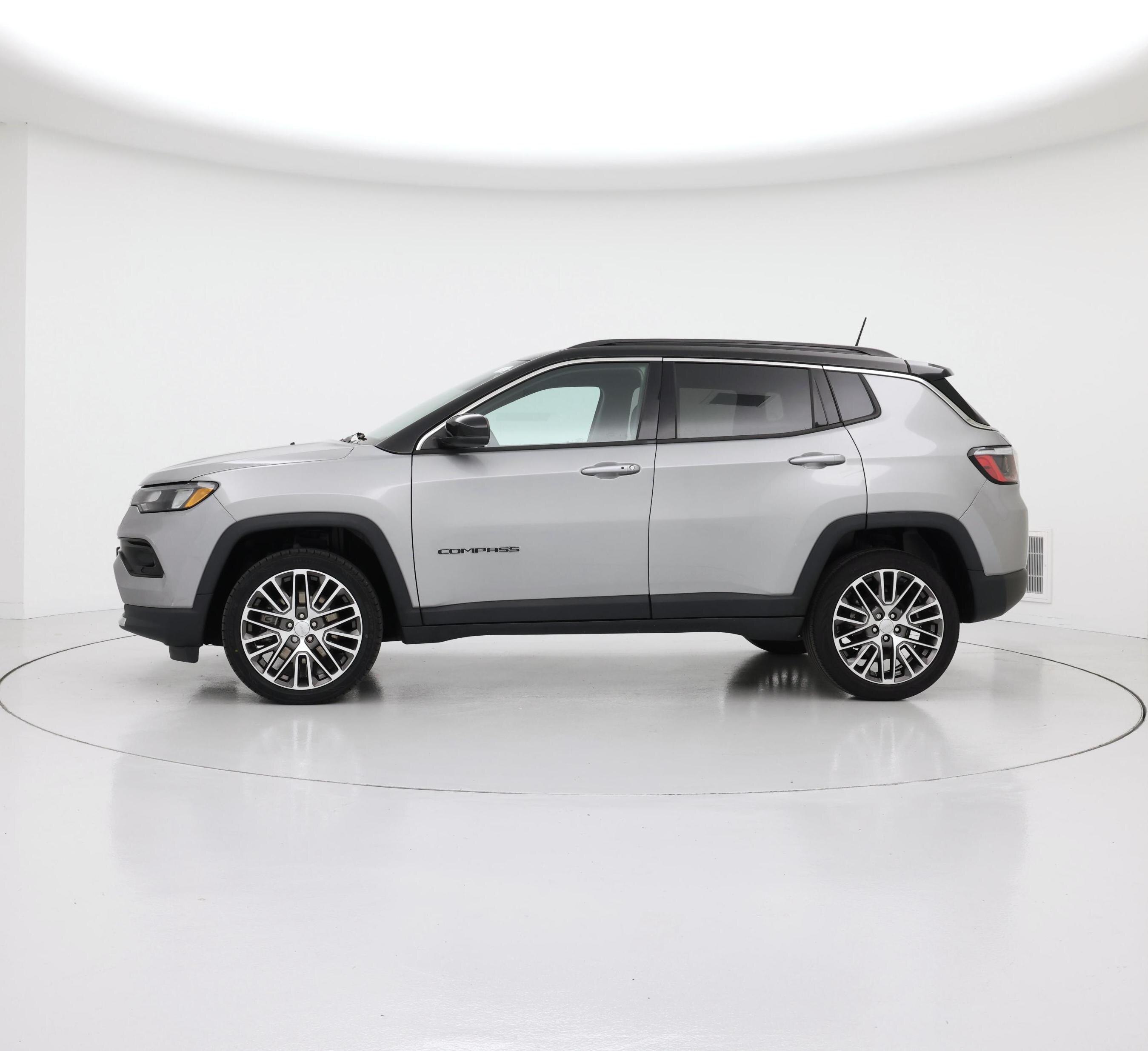 Thumbnail: 2023 Jeep Compass - 3