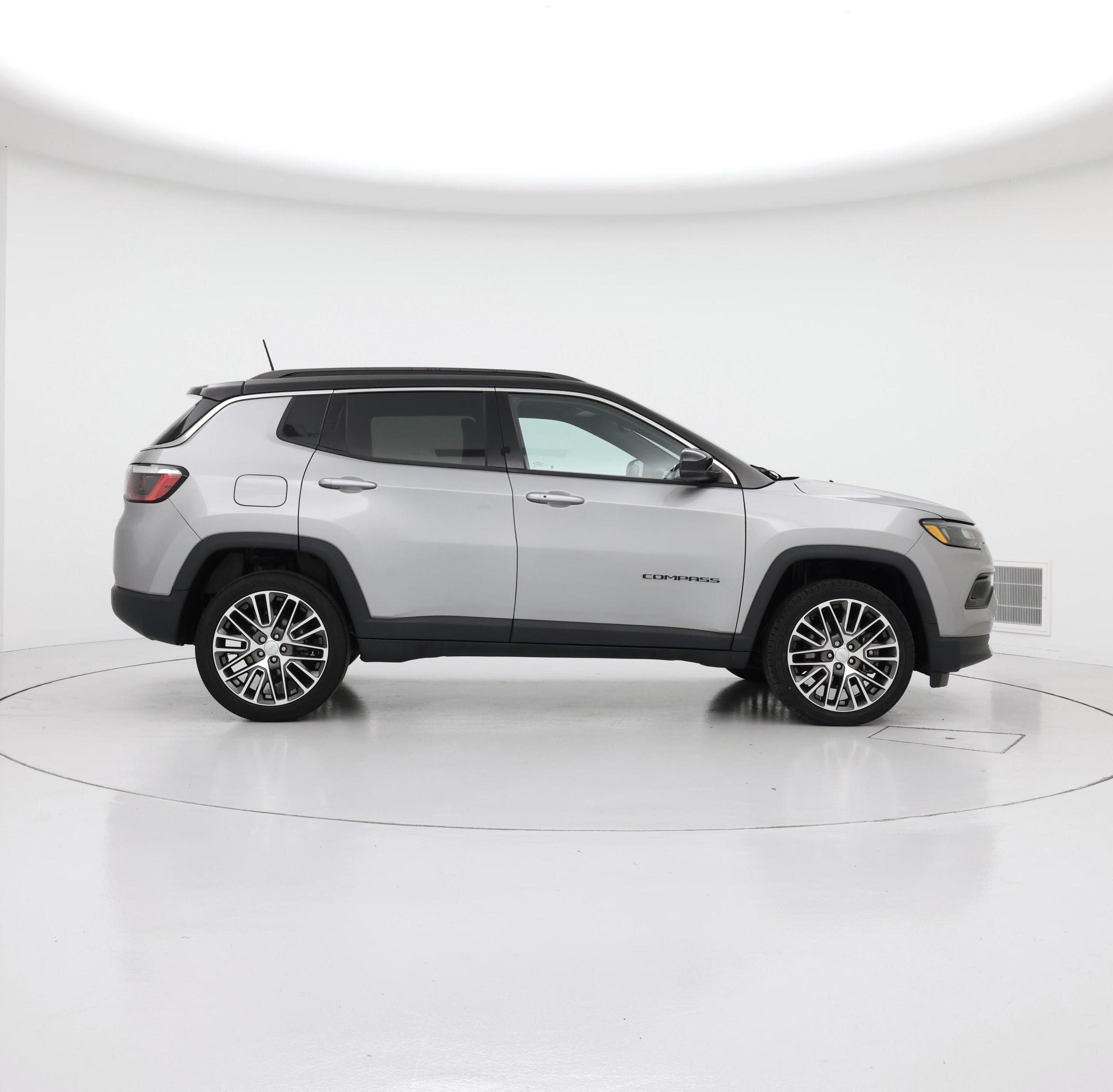 Thumbnail: 2023 Jeep Compass - 7
