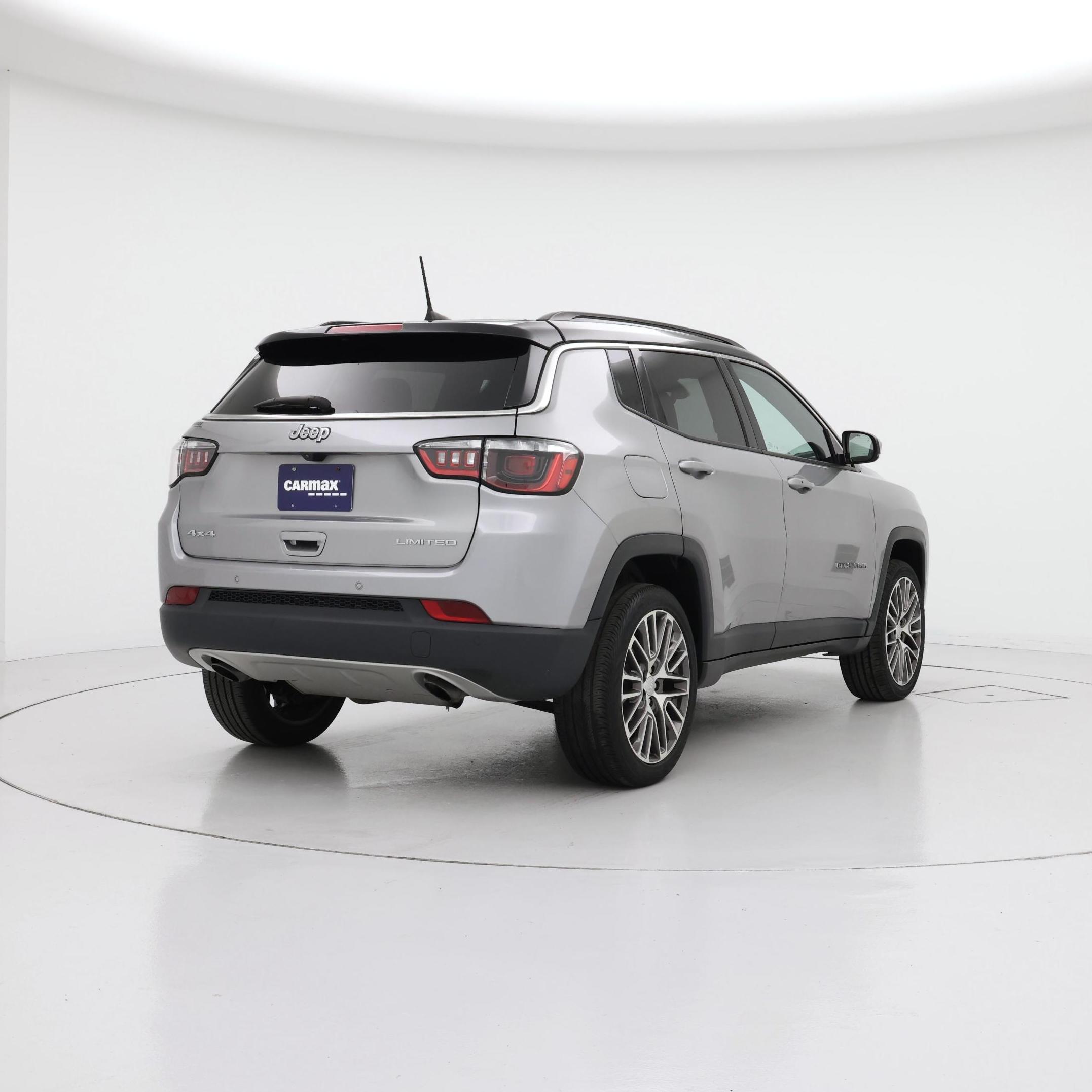 Thumbnail: 2023 Jeep Compass - 8