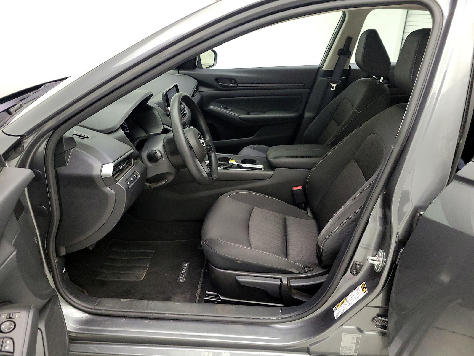 2024 Nissan Altima S - Photo 12