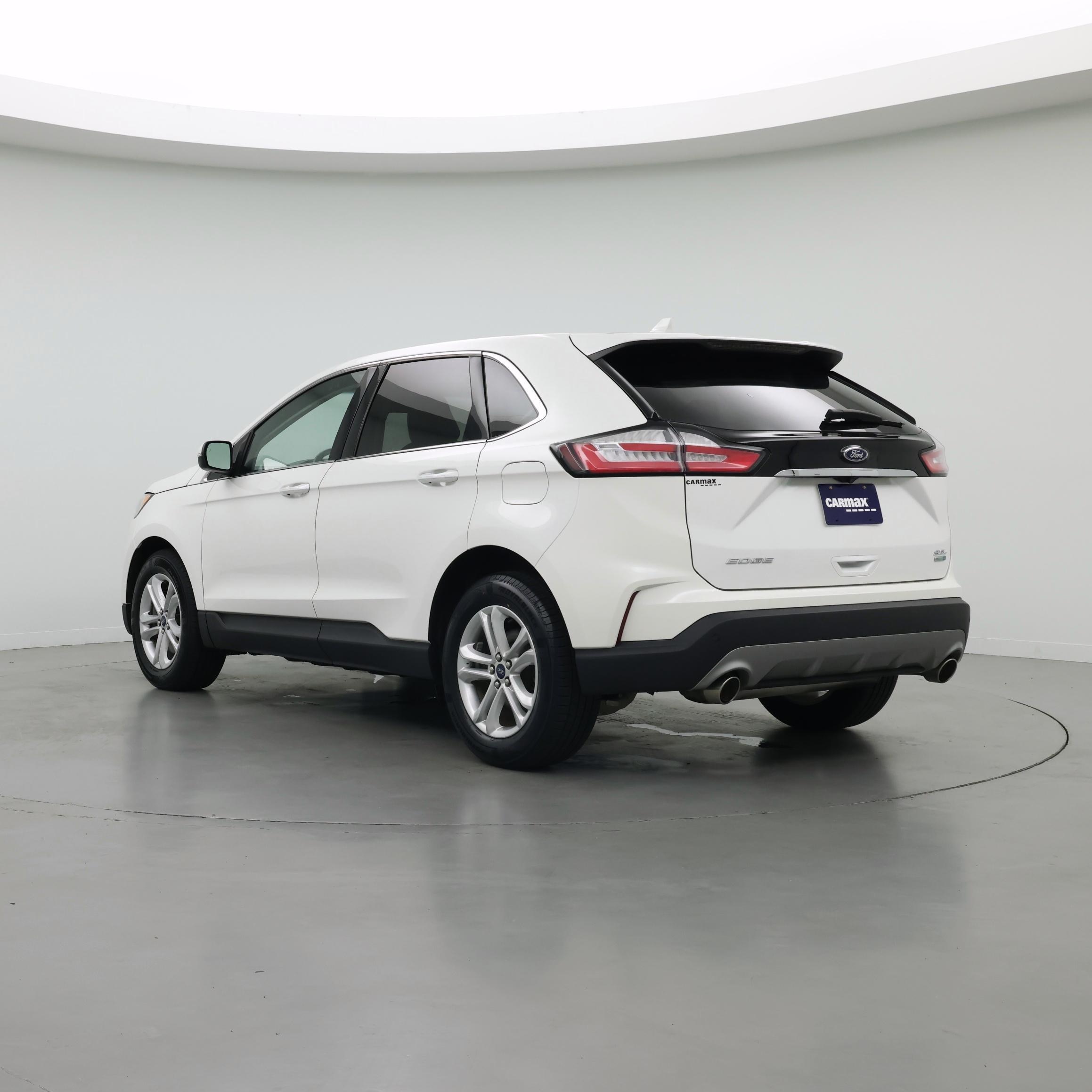 Thumbnail: 2020 Ford Edge - 2