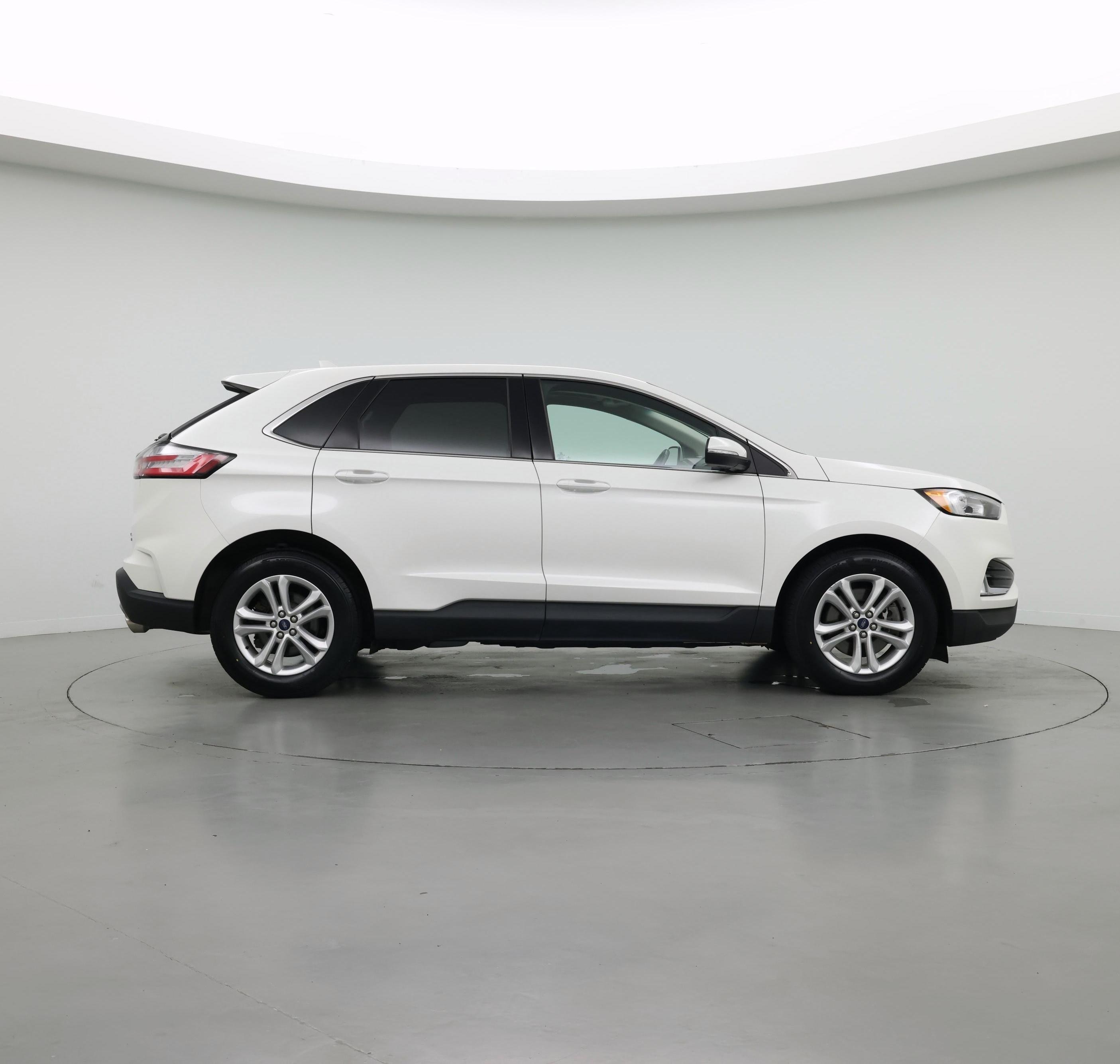 Thumbnail: 2020 Ford Edge - 7