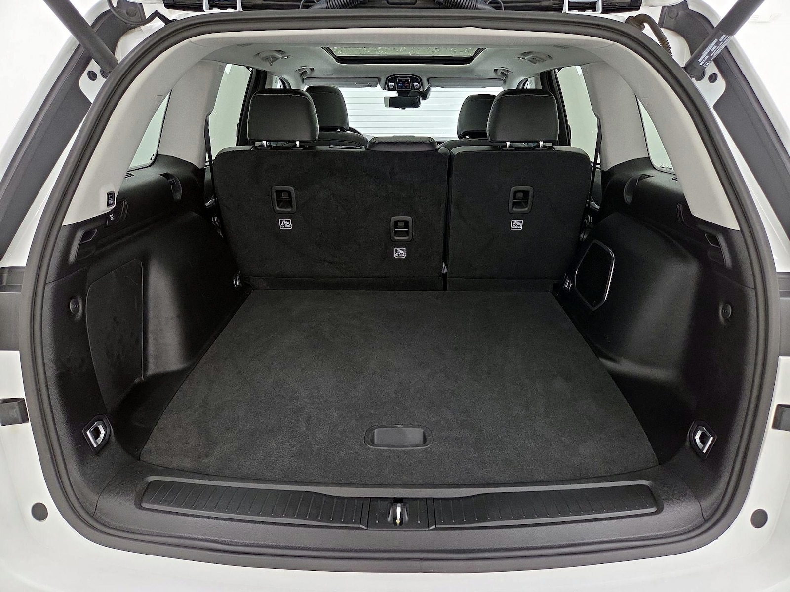 2023 Jeep Grand Cherokee 30th Anniversary 4xe - Photo 23
