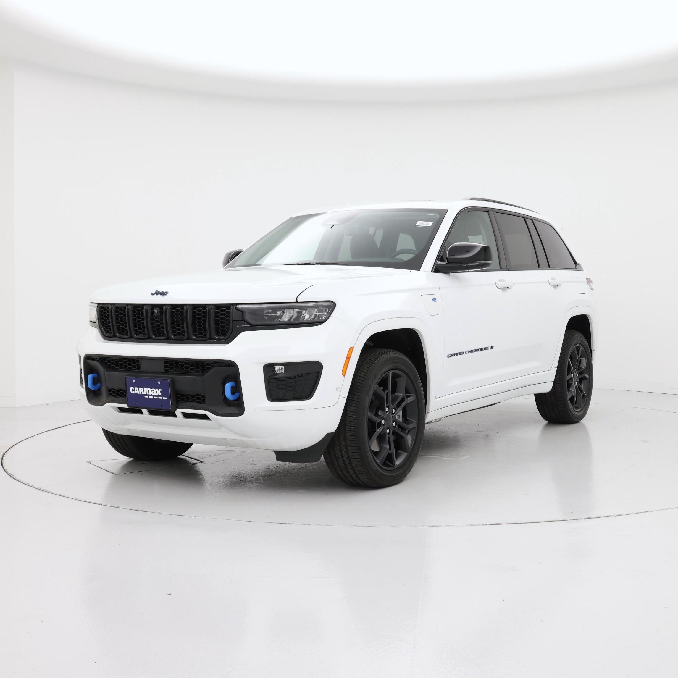 Thumbnail: 2023 Jeep Grand Cherokee - 4