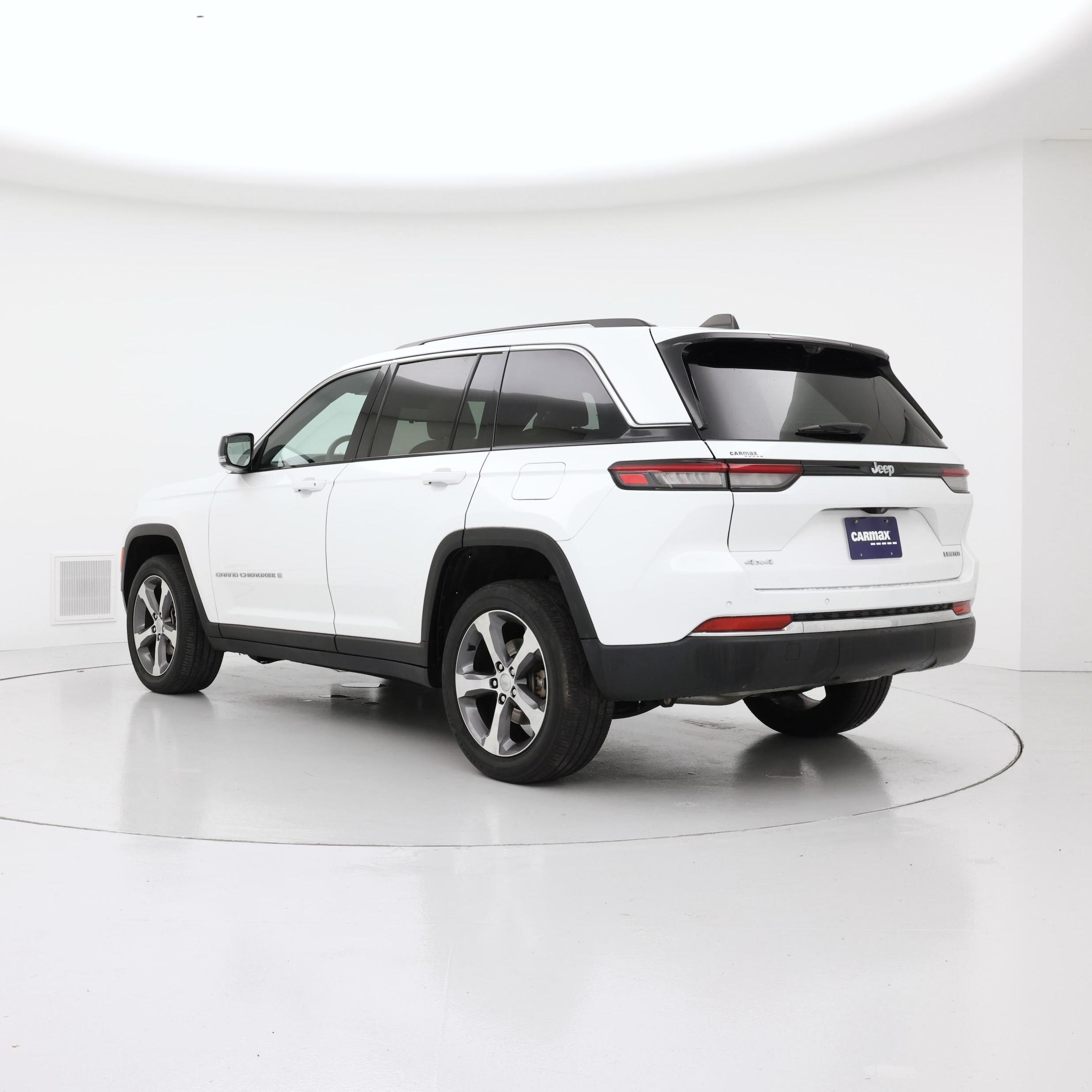 Thumbnail: 2023 Jeep Grand Cherokee - 2