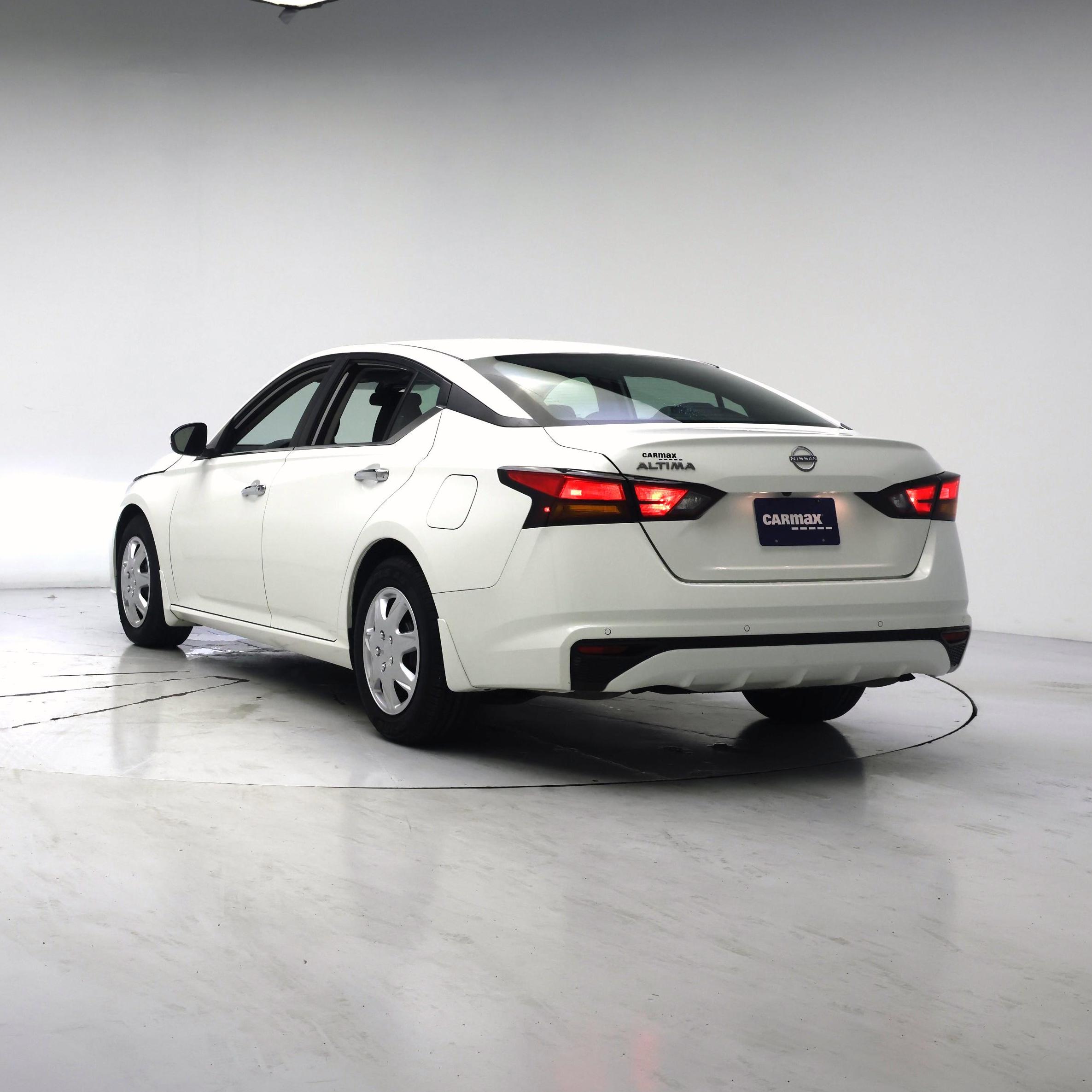 Thumbnail: 2023 Nissan Altima - 2