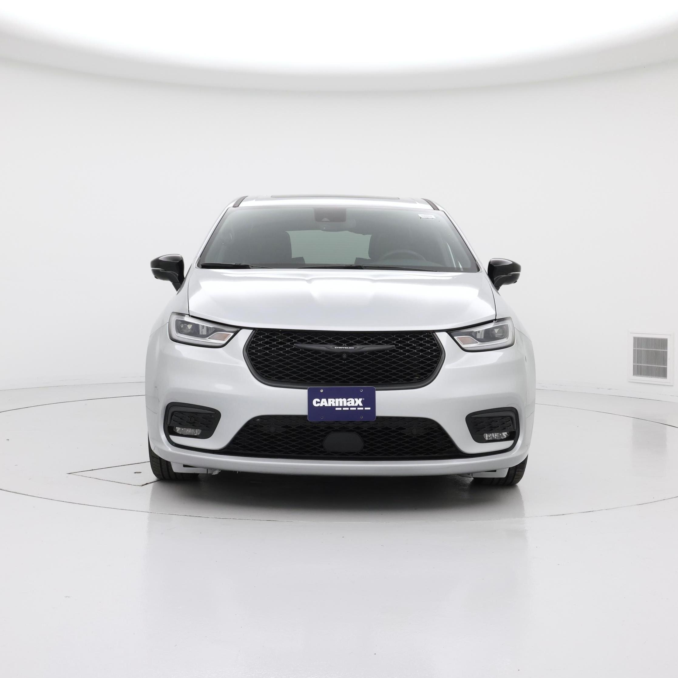 Thumbnail: 2023 Chrysler Pacifica - 5