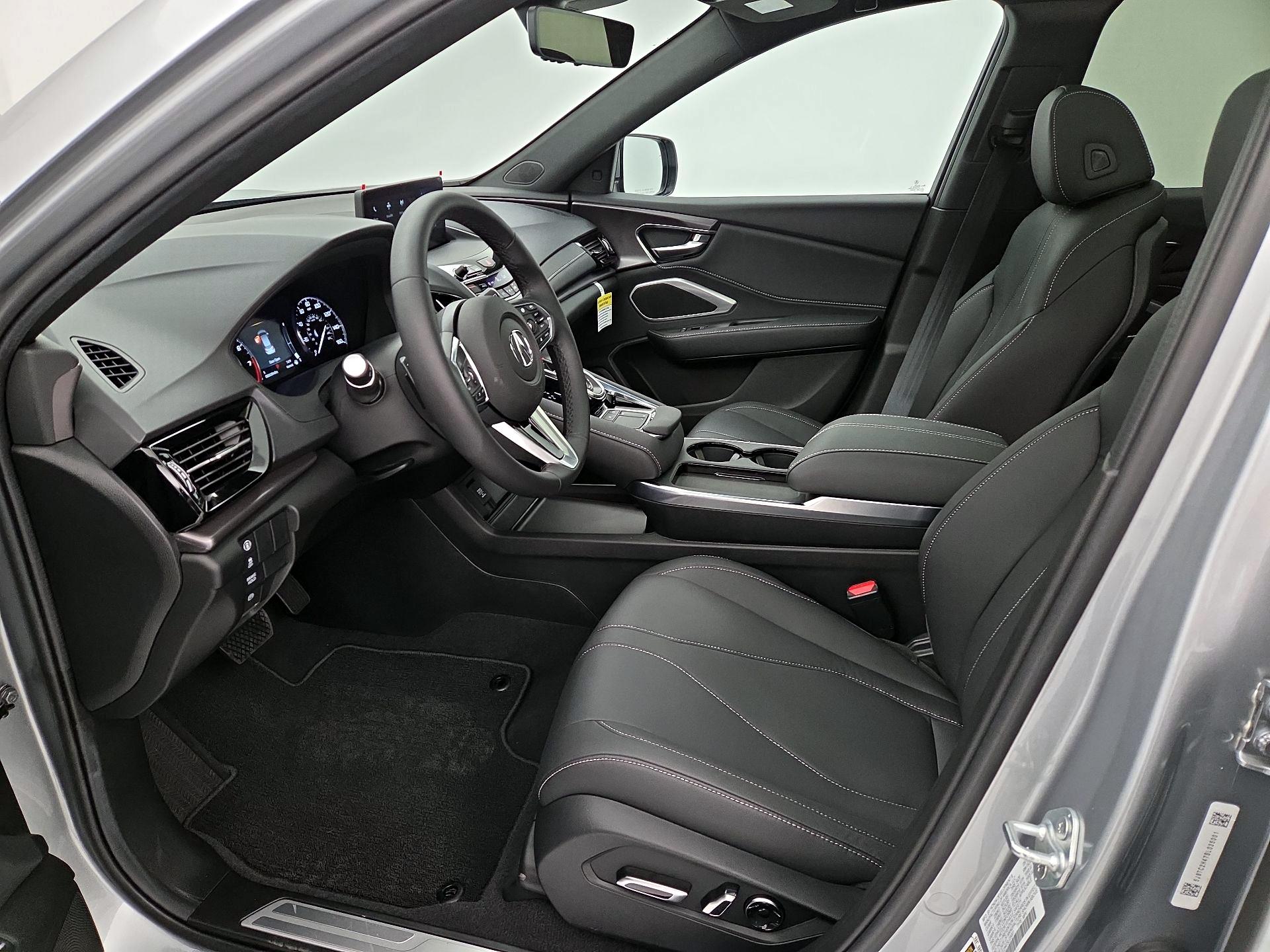 Thumbnail: 2025 Acura RDX - 11