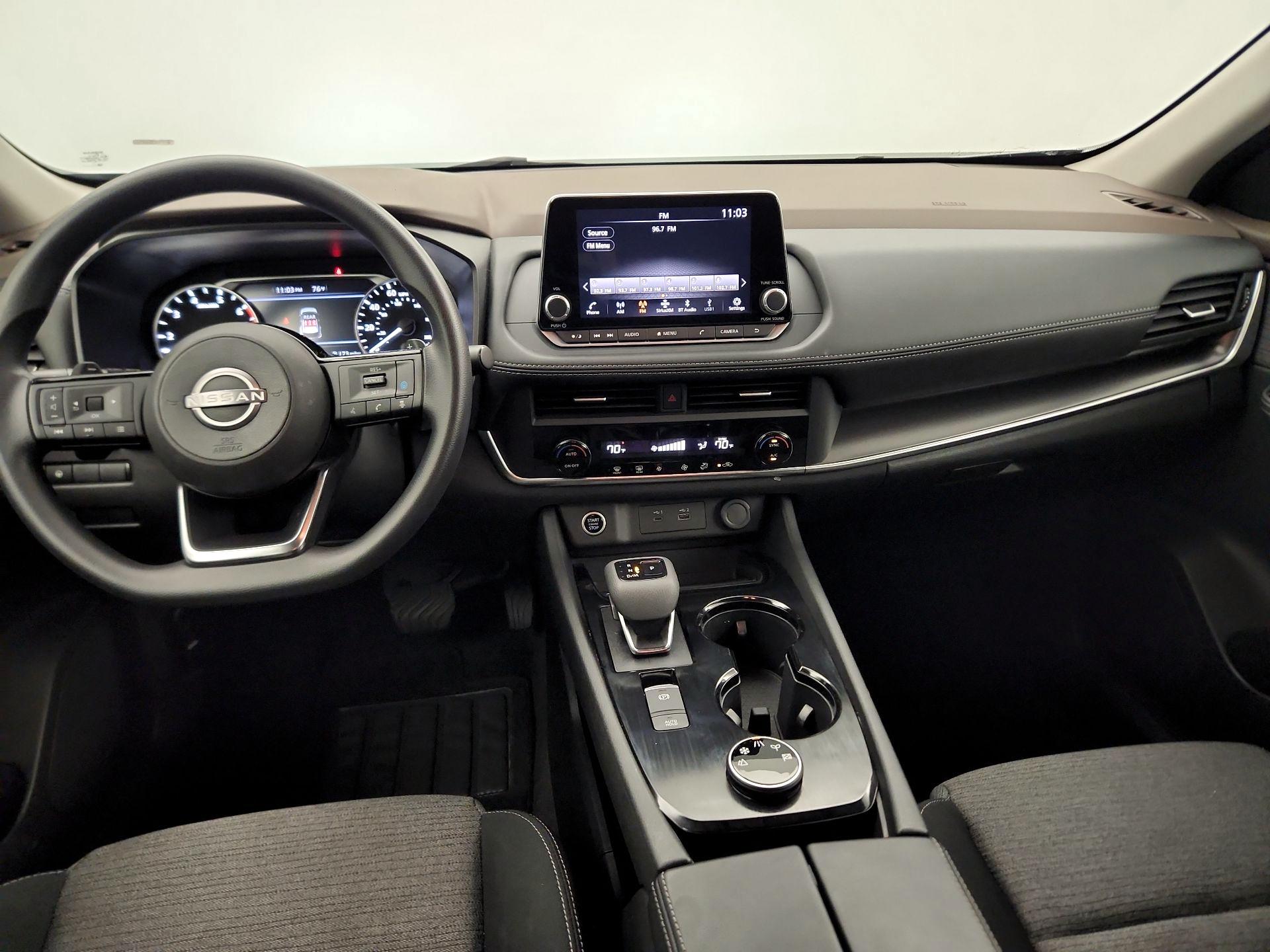 Thumbnail: 2023 Nissan Rogue - 9