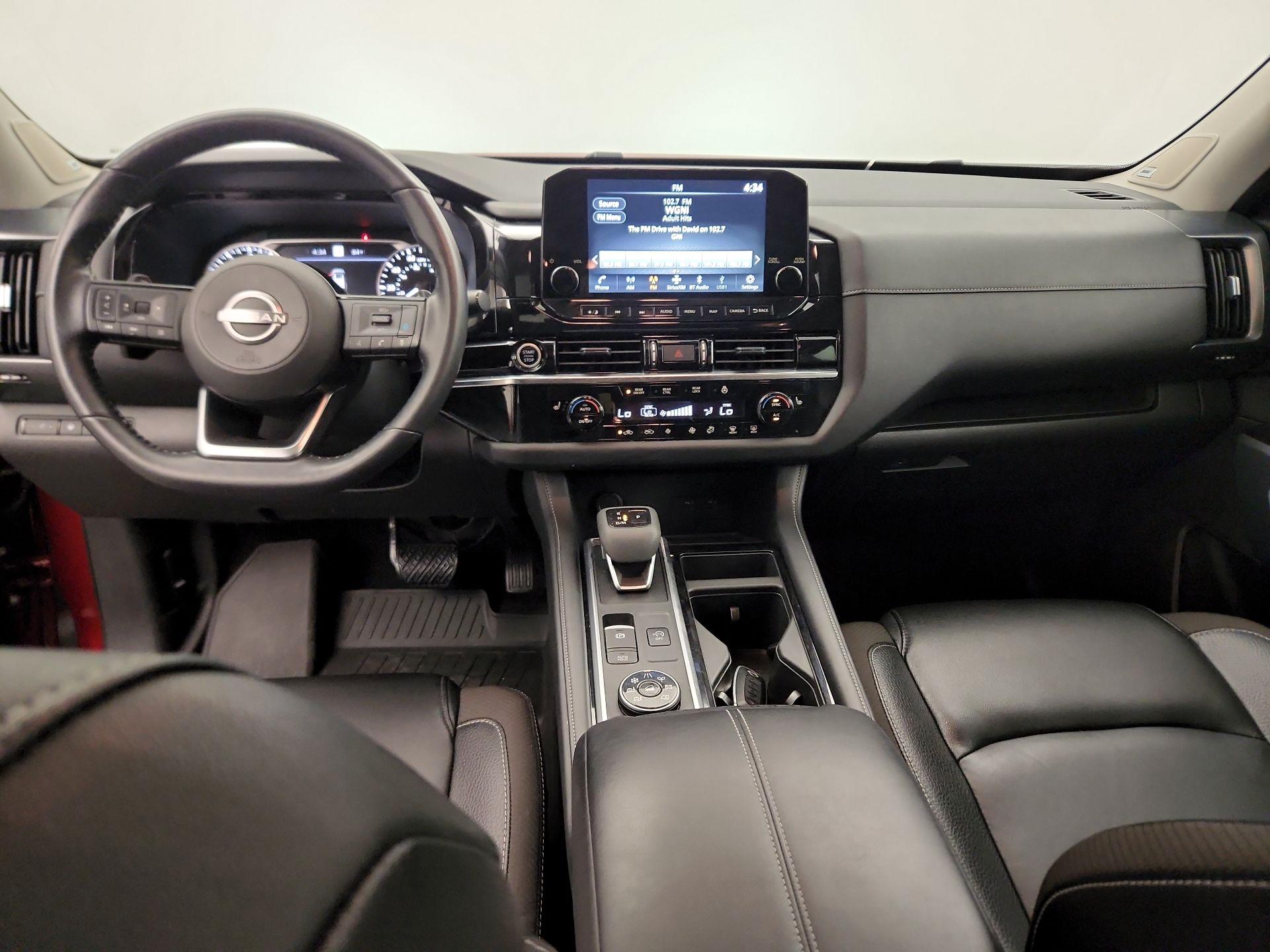 Thumbnail: 2023 Nissan Pathfinder - 9