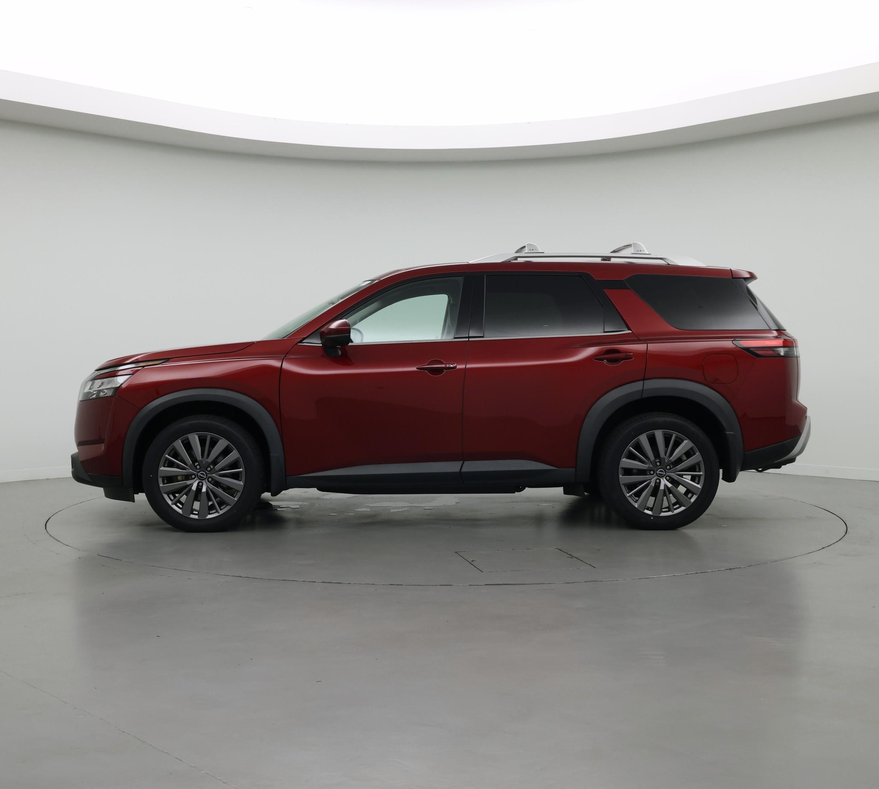 Thumbnail: 2023 Nissan Pathfinder - 3