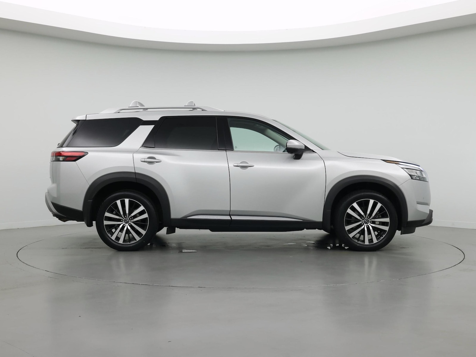 2023 Nissan Pathfinder Platinum - Photo 8