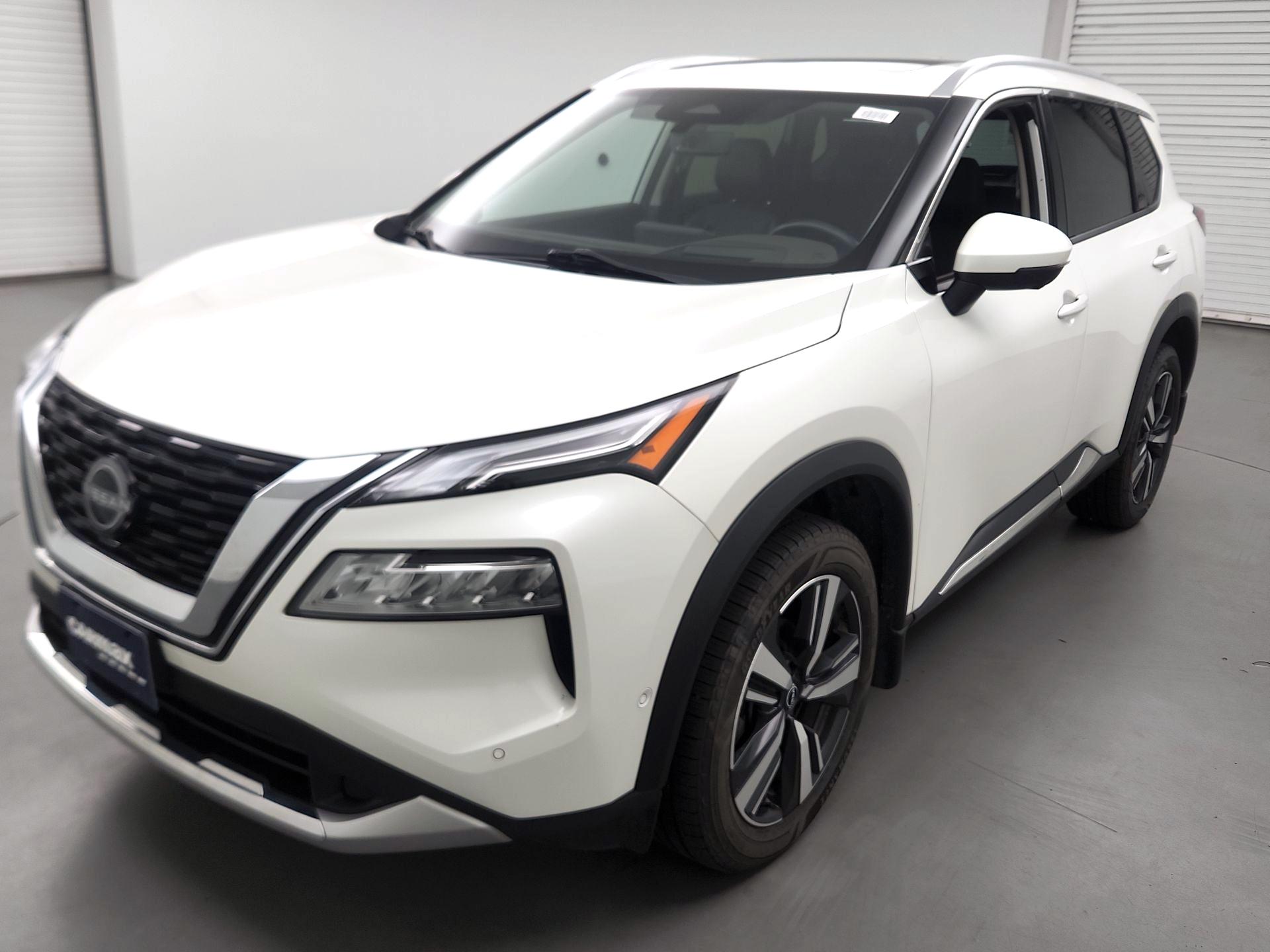 Thumbnail: 2023 Nissan Rogue - 3