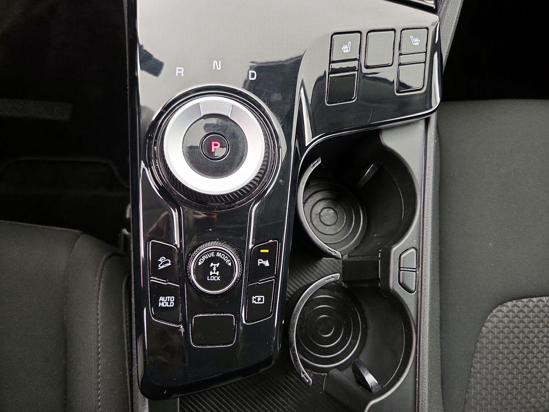 Thumbnail: 2023 Kia Sportage - 17