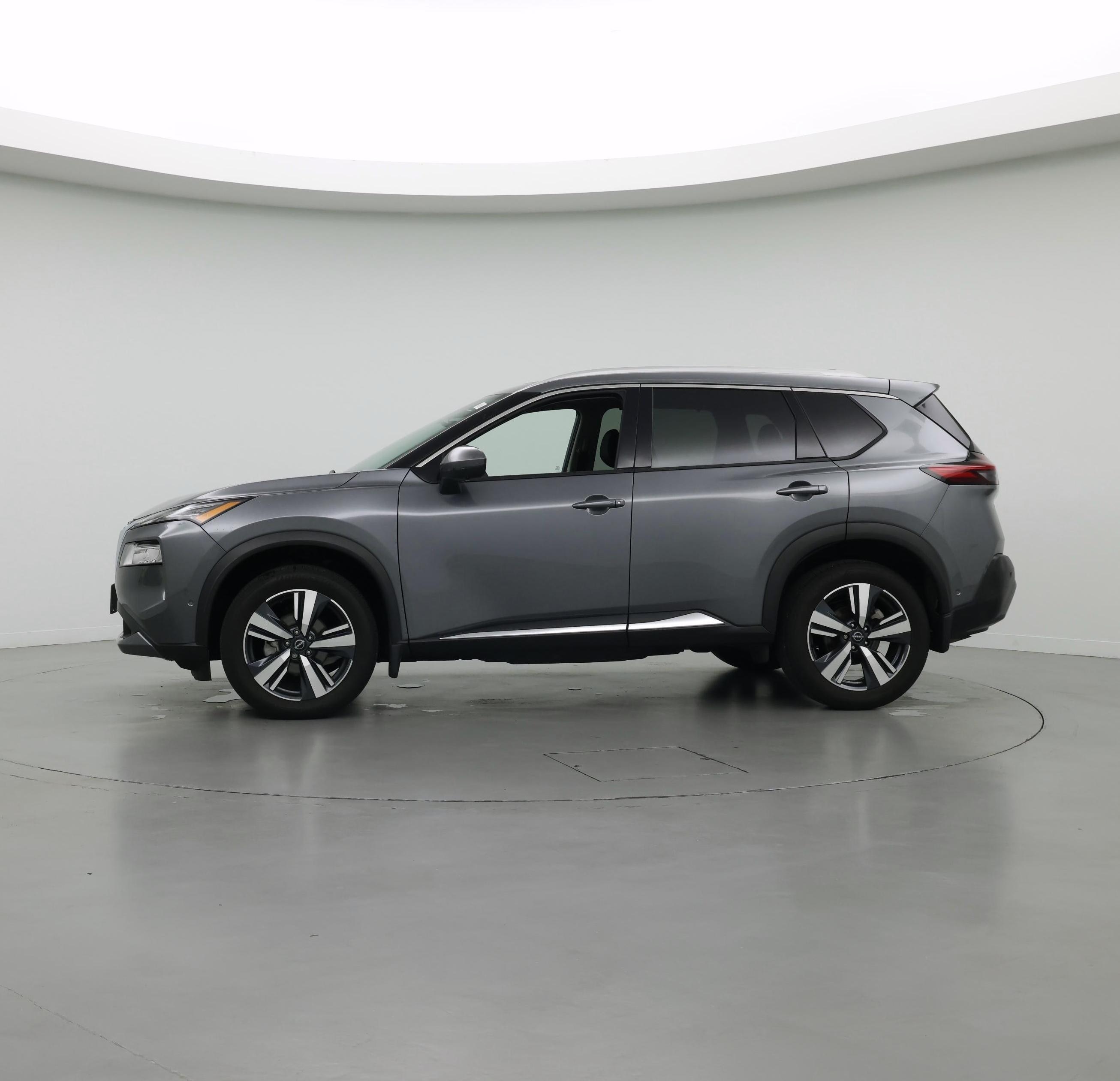 Thumbnail: 2023 Nissan Rogue - 3