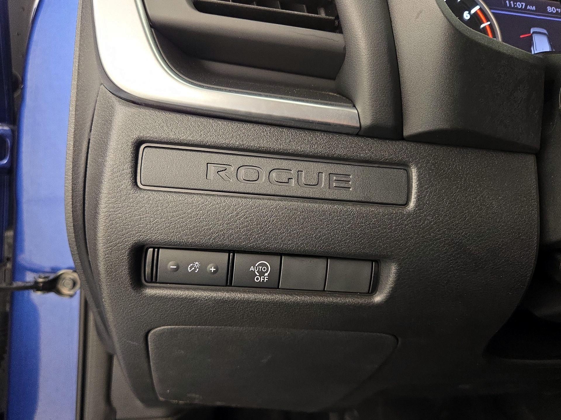 Thumbnail: 2023 Nissan Rogue - 13