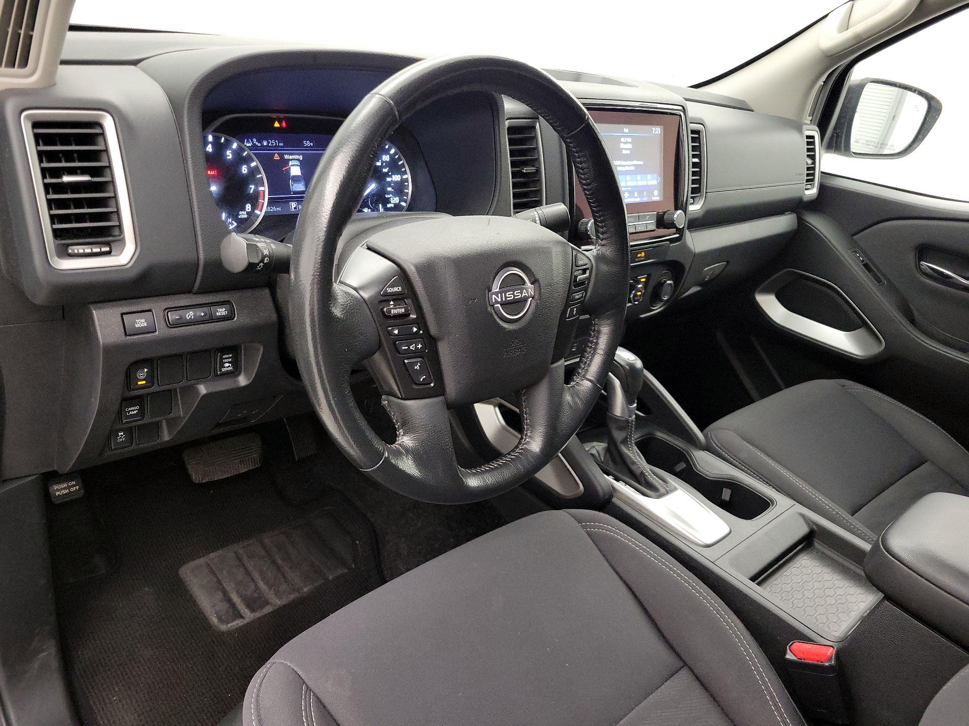 Thumbnail: 2022 Nissan Frontier - 9