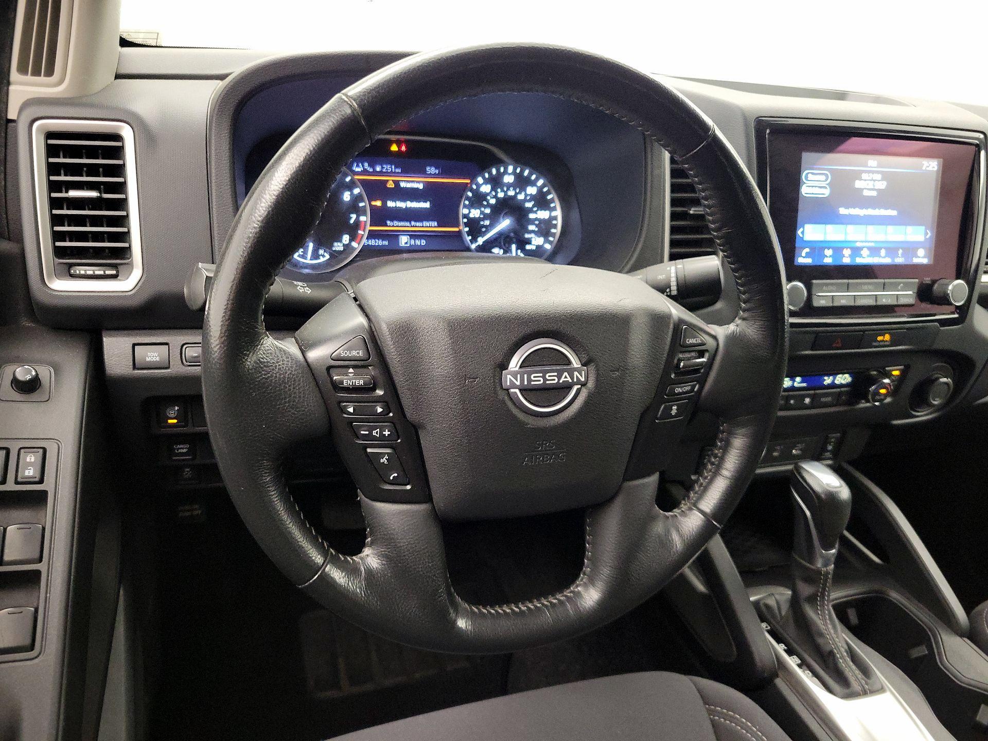 Thumbnail: 2022 Nissan Frontier - 10