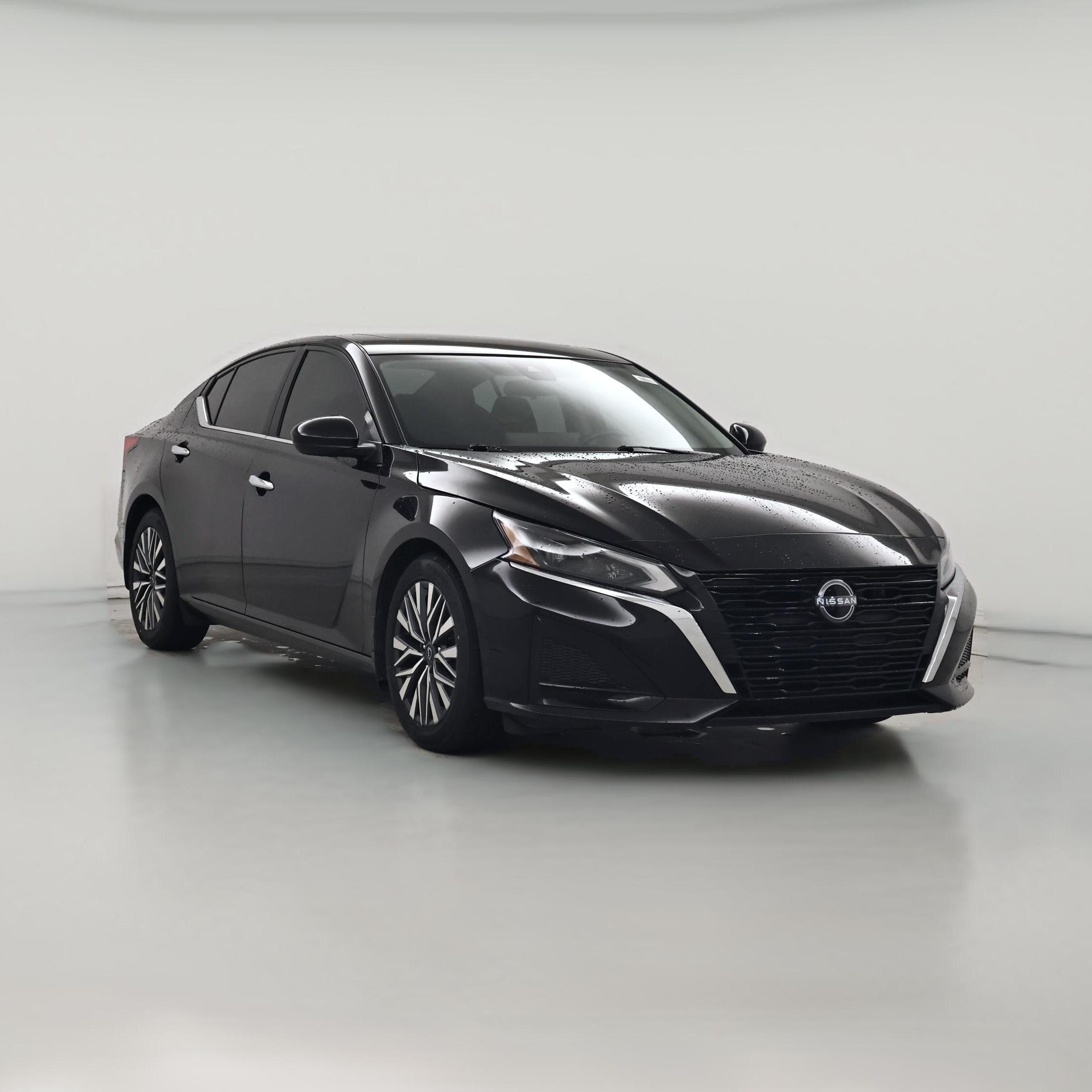 Thumbnail: 2023 Nissan Altima - 1