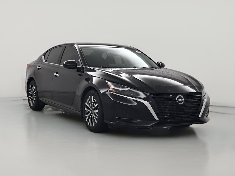 2023 Nissan Altima SV