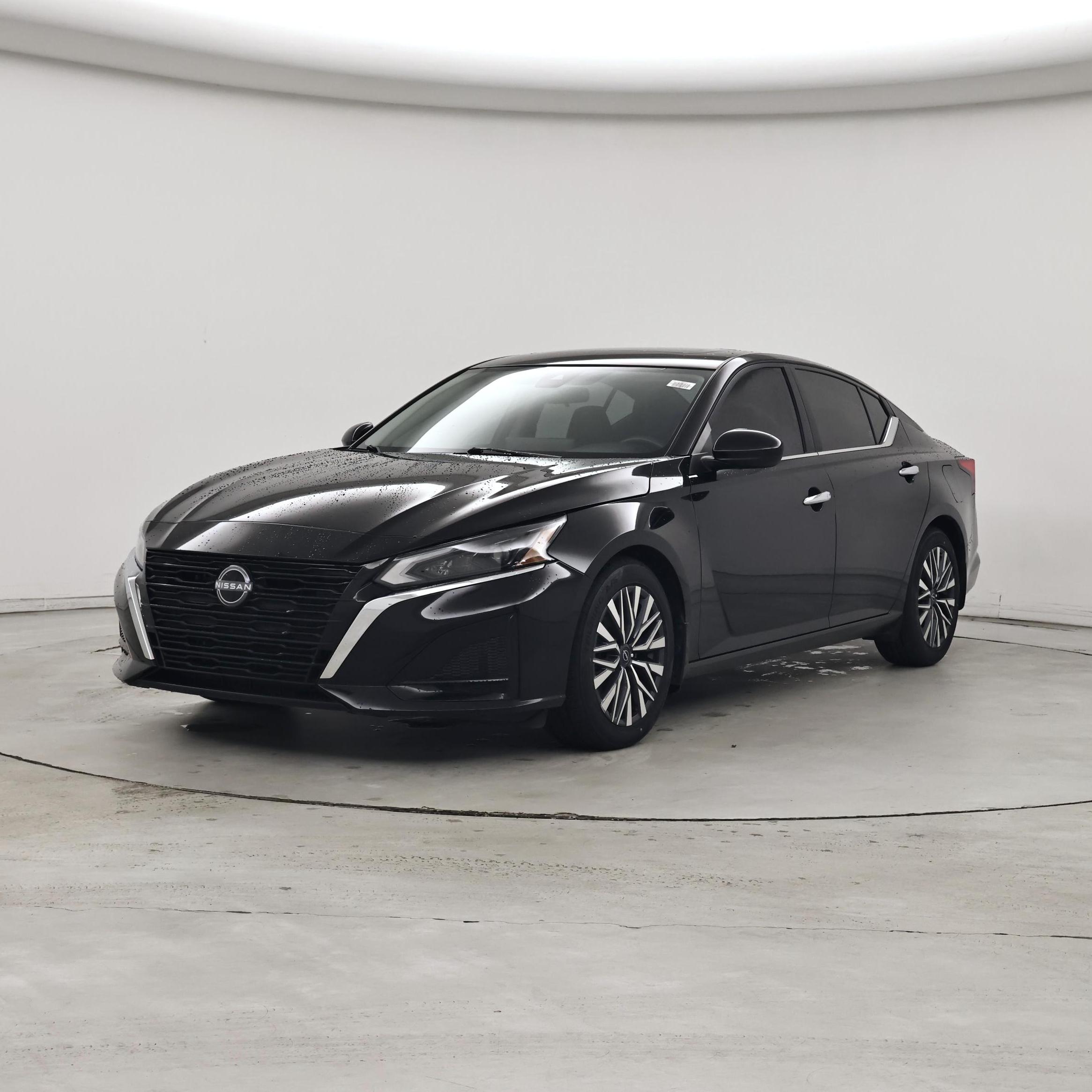Thumbnail: 2023 Nissan Altima - 4