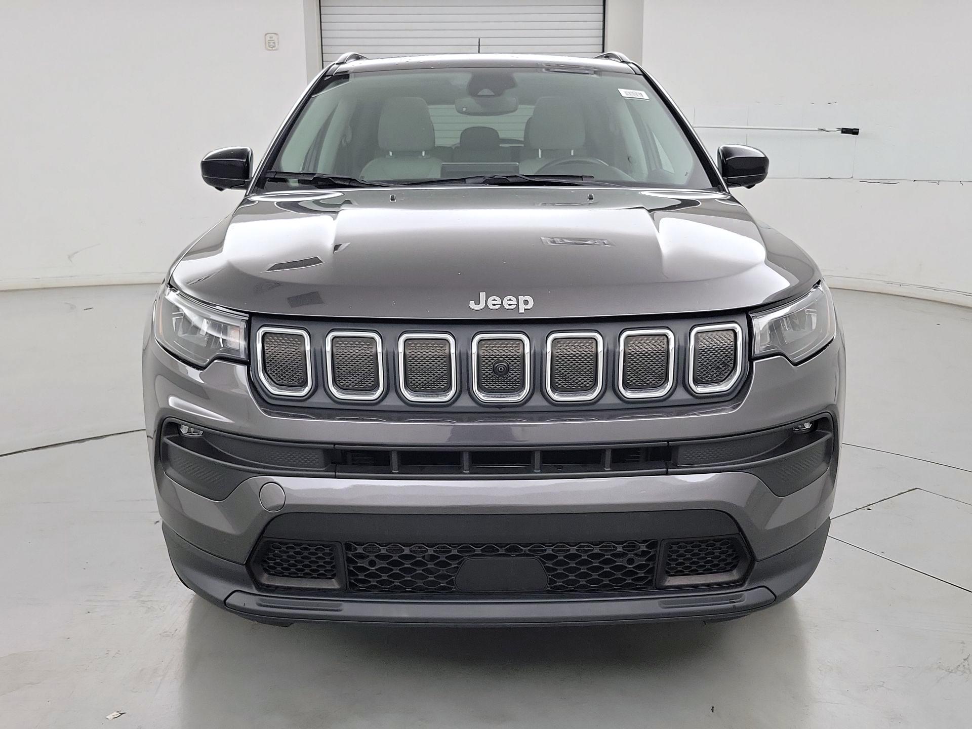 Thumbnail: 2022 Jeep Compass - 2