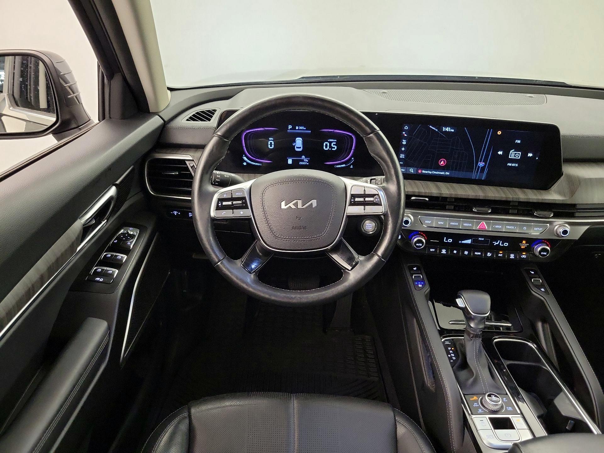 Thumbnail: 2023 Kia Telluride - 10
