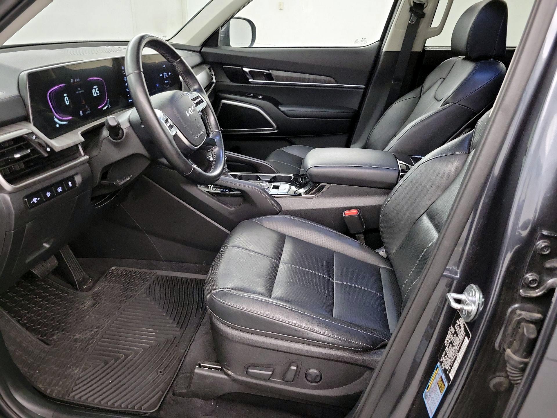 Thumbnail: 2023 Kia Telluride - 11