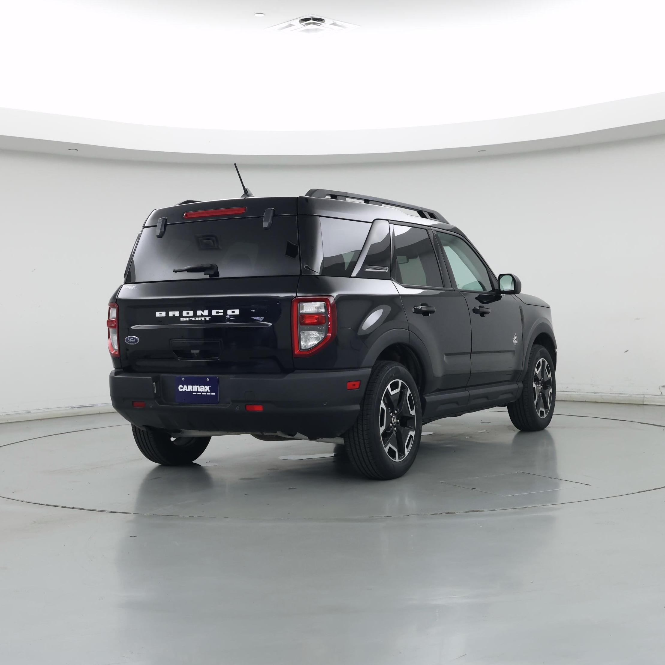 Thumbnail: 2023 Ford Bronco Sport - 8