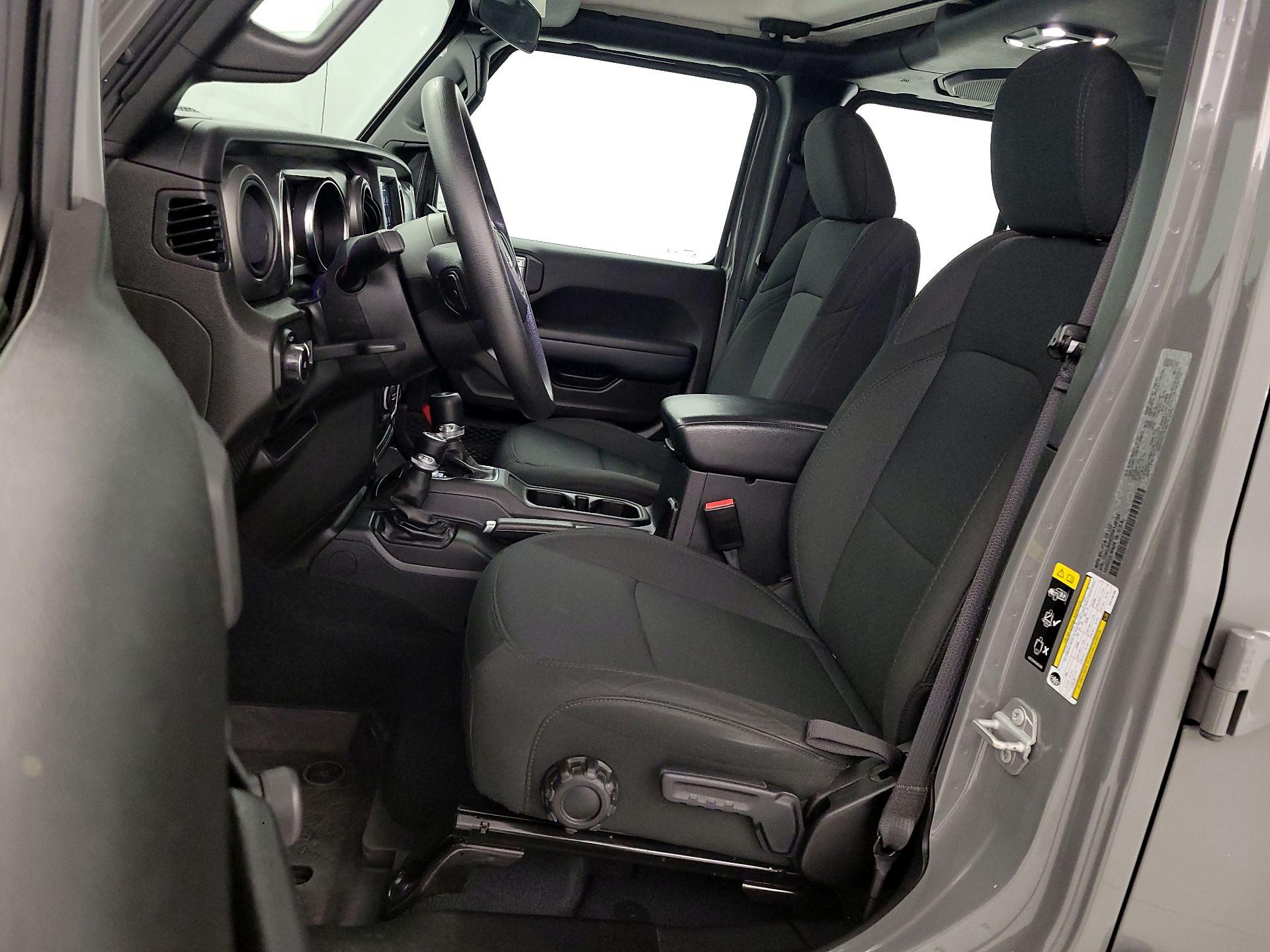 Thumbnail: 2022 Jeep Wrangler - 11