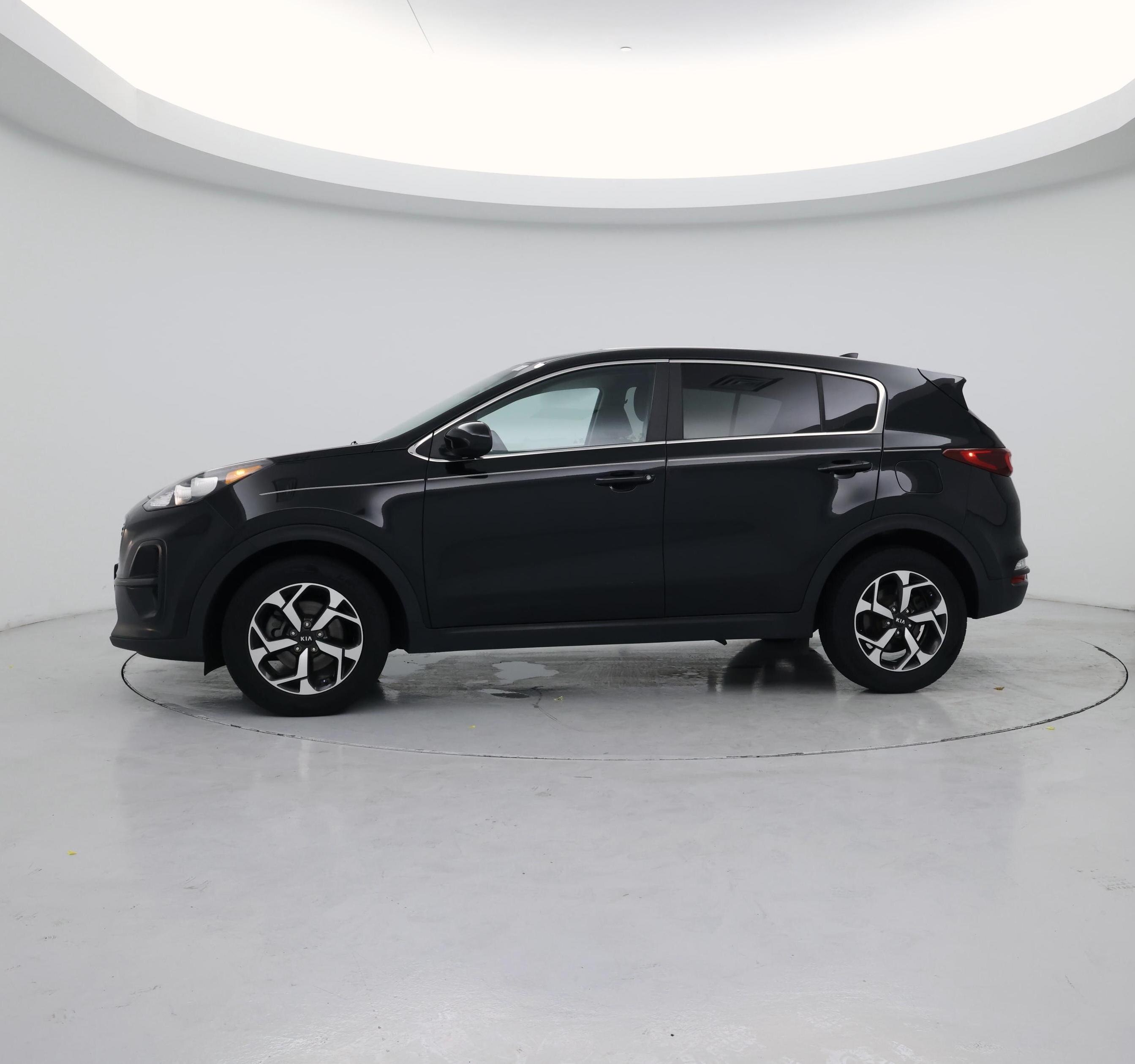 Thumbnail: 2022 Kia Sportage - 3
